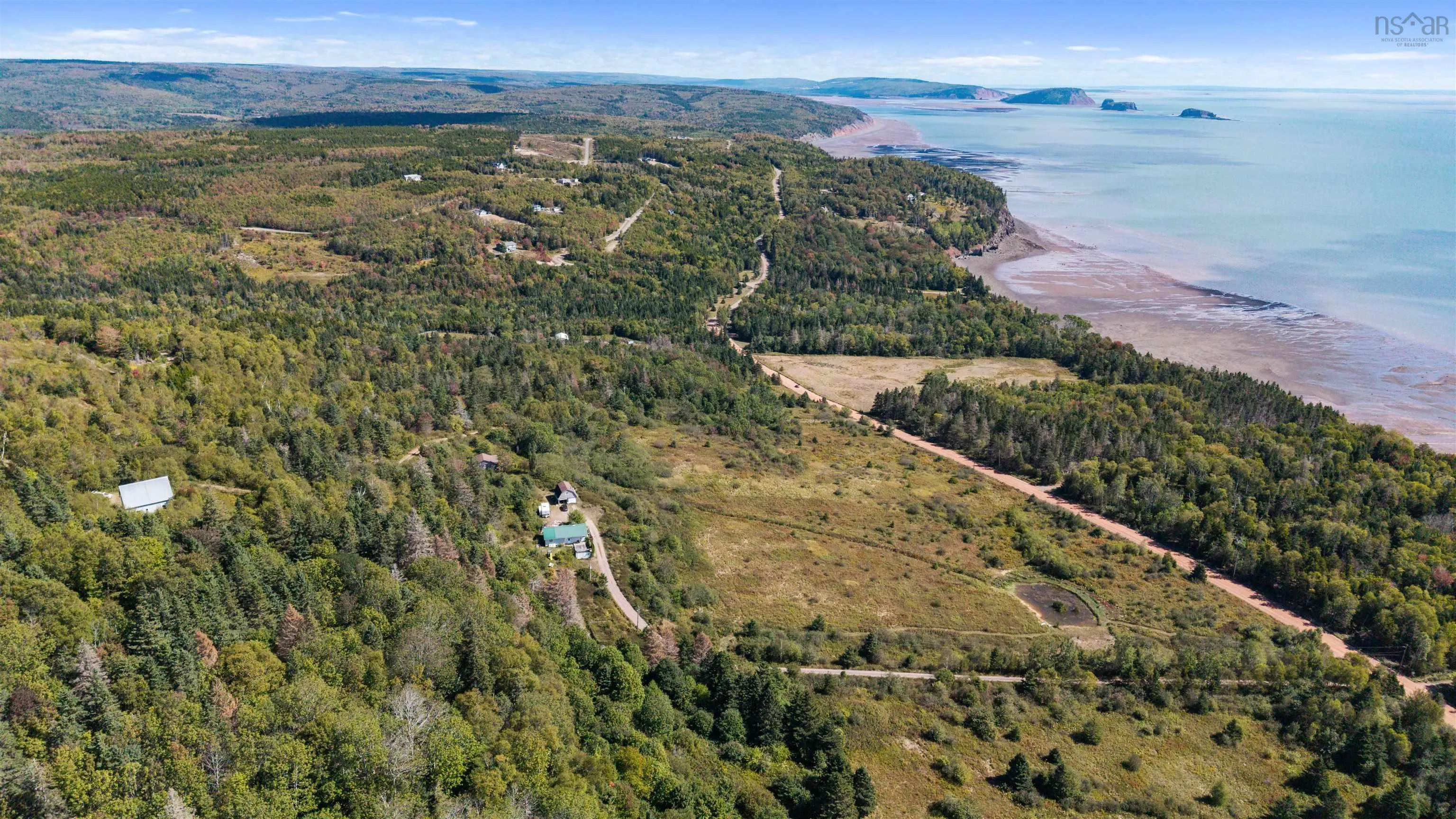 2367 Two Islands Road, Two Islands Ns B0m 1s0, 2 Bedrooms Bedrooms, ,1 BathroomBathrooms,Residential,For Sale,Two Islands,202501051