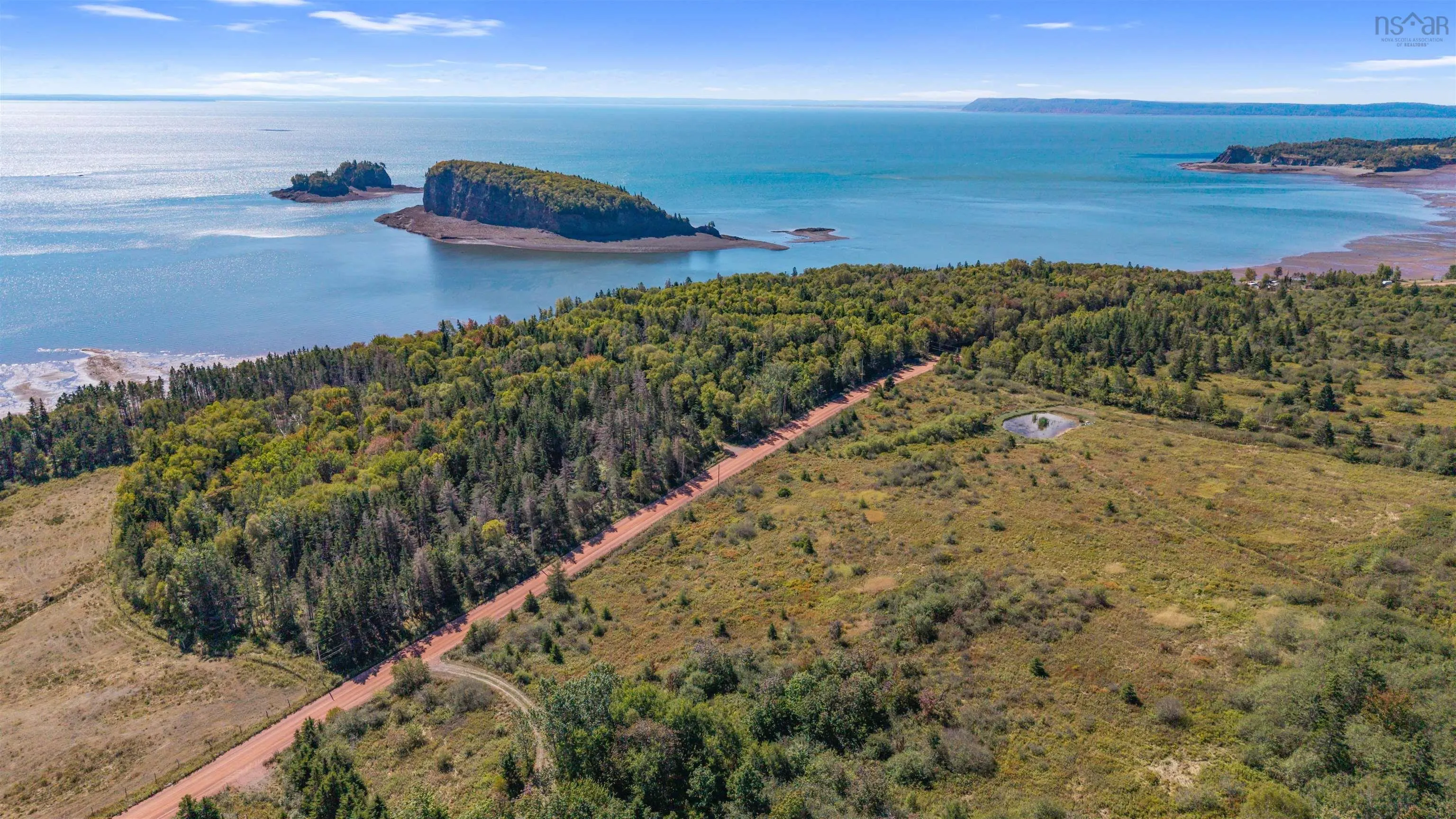2367 Two Islands Road, Two Islands Ns B0m 1s0, 2 Bedrooms Bedrooms, ,1 BathroomBathrooms,Residential,For Sale,Two Islands,202501051