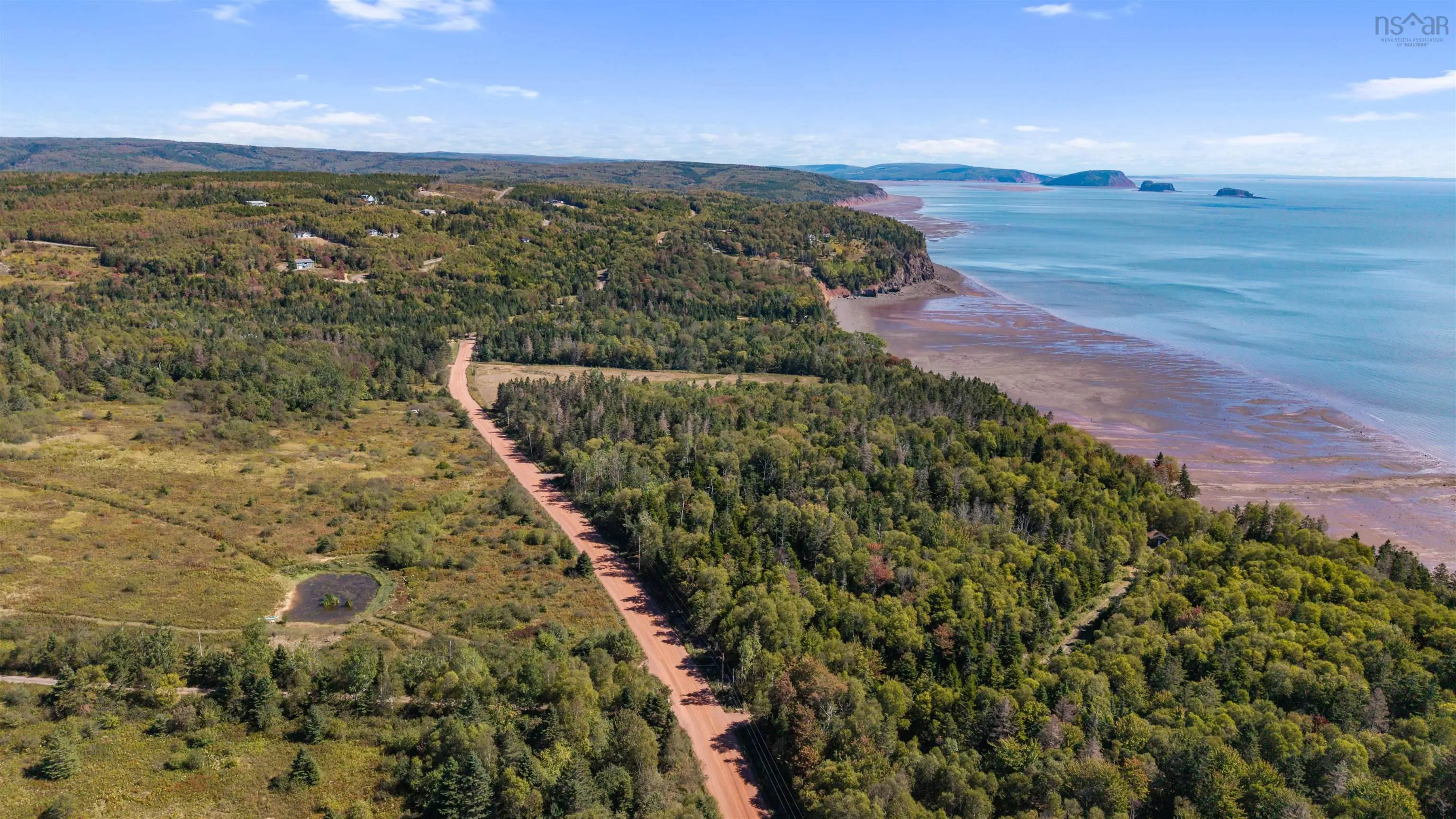 2367 Two Islands Road, Two Islands Ns B0m 1s0, 2 Bedrooms Bedrooms, ,1 BathroomBathrooms,Residential,For Sale,Two Islands,202501051