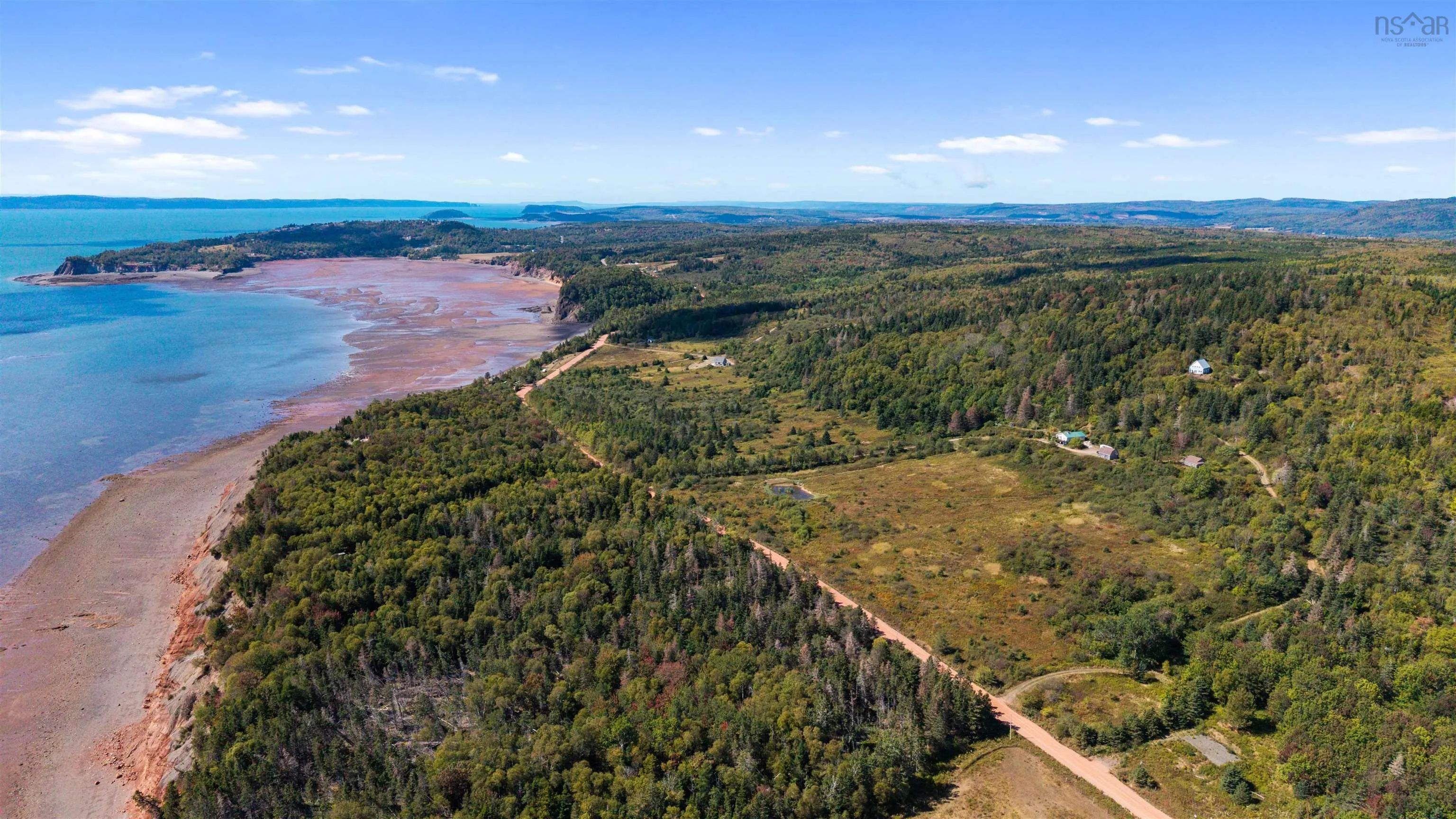 2367 Two Islands Road, Two Islands Ns B0m 1s0, 2 Bedrooms Bedrooms, ,1 BathroomBathrooms,Residential,For Sale,Two Islands,202501051