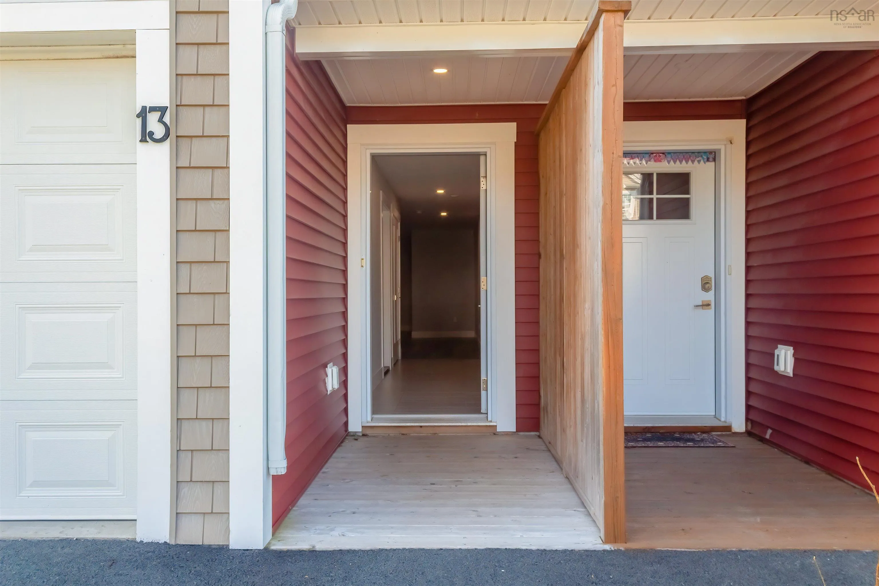 13 Trout Run, Halifax, NS B3R 0C4, 3 Bedrooms Bedrooms, ,4 BathroomsBathrooms,Residential,For Sale,Trout,202522860