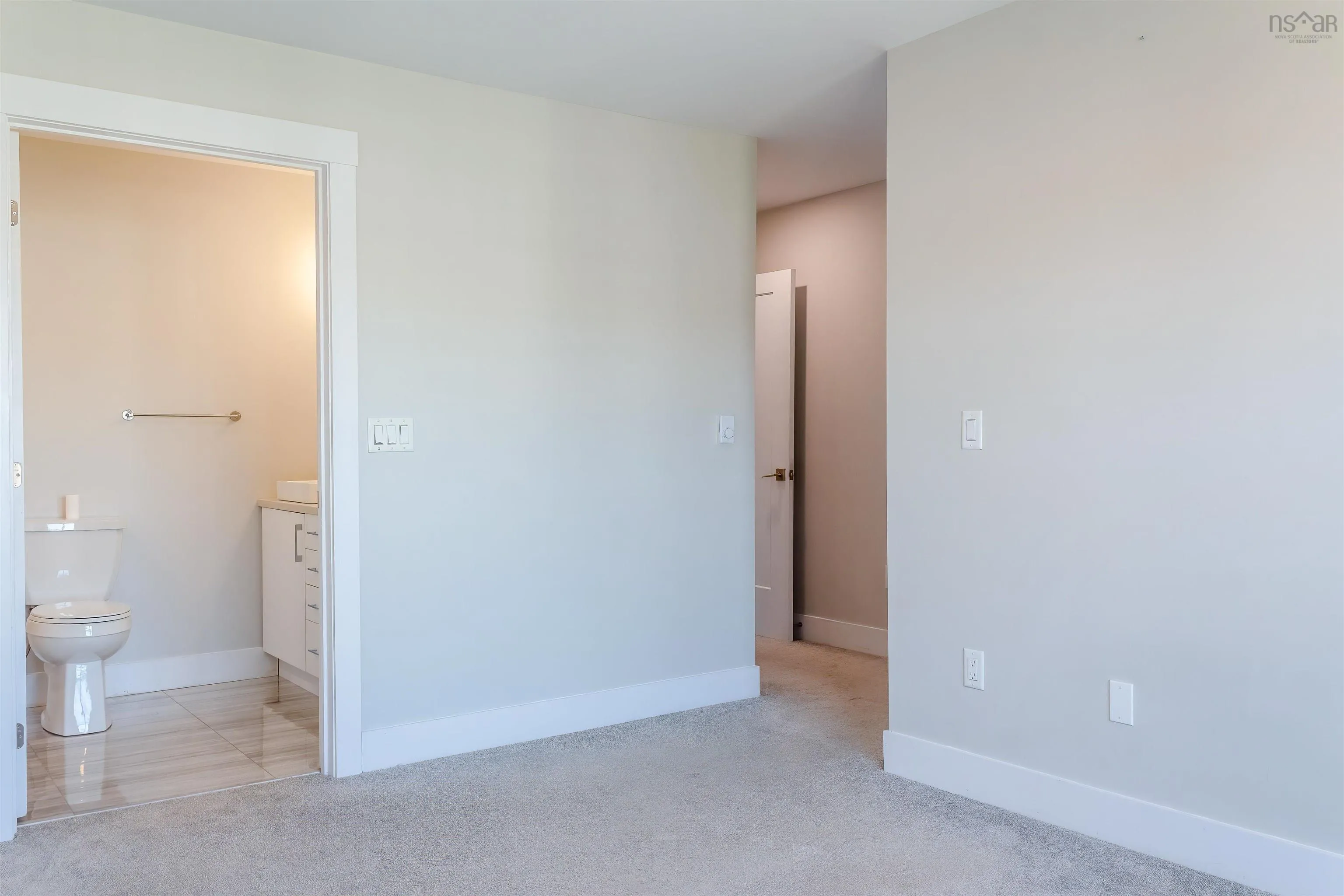 13 Trout Run, Halifax, NS B3R 0C4, 3 Bedrooms Bedrooms, ,4 BathroomsBathrooms,Residential,For Sale,Trout,202522860