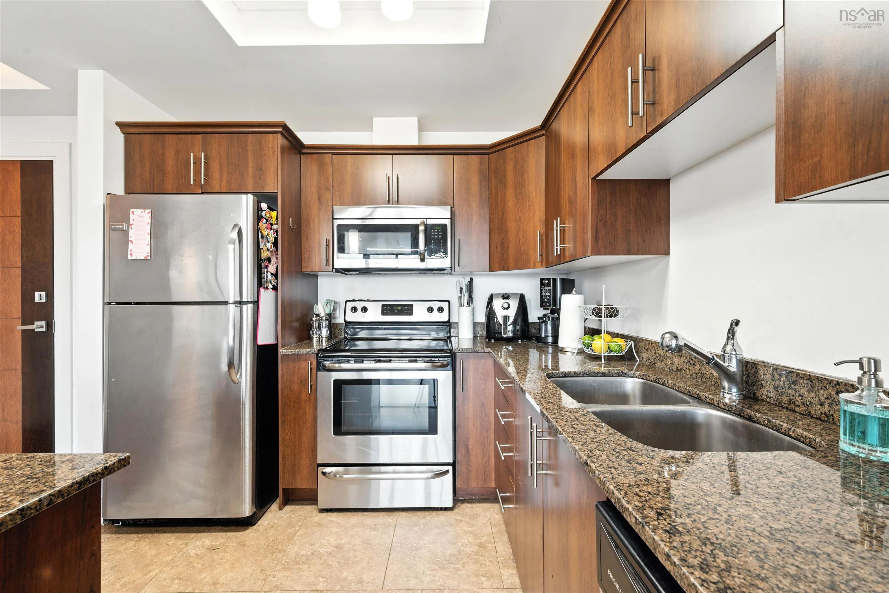 602-3471 Dutch Village Road, Halifax, NS B3N 0C7, 2 Bedrooms Bedrooms, ,2 BathroomsBathrooms,Residential,For Sale,Dutch Village,202520478