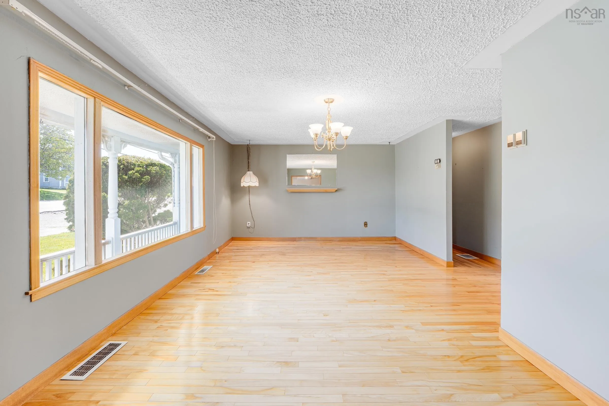 8585 Highway 1, Meteghan Centre Ns B0w 2k0, 3 Bedrooms Bedrooms, ,1 BathroomBathrooms,Residential,For Sale,Highway 1,202510652