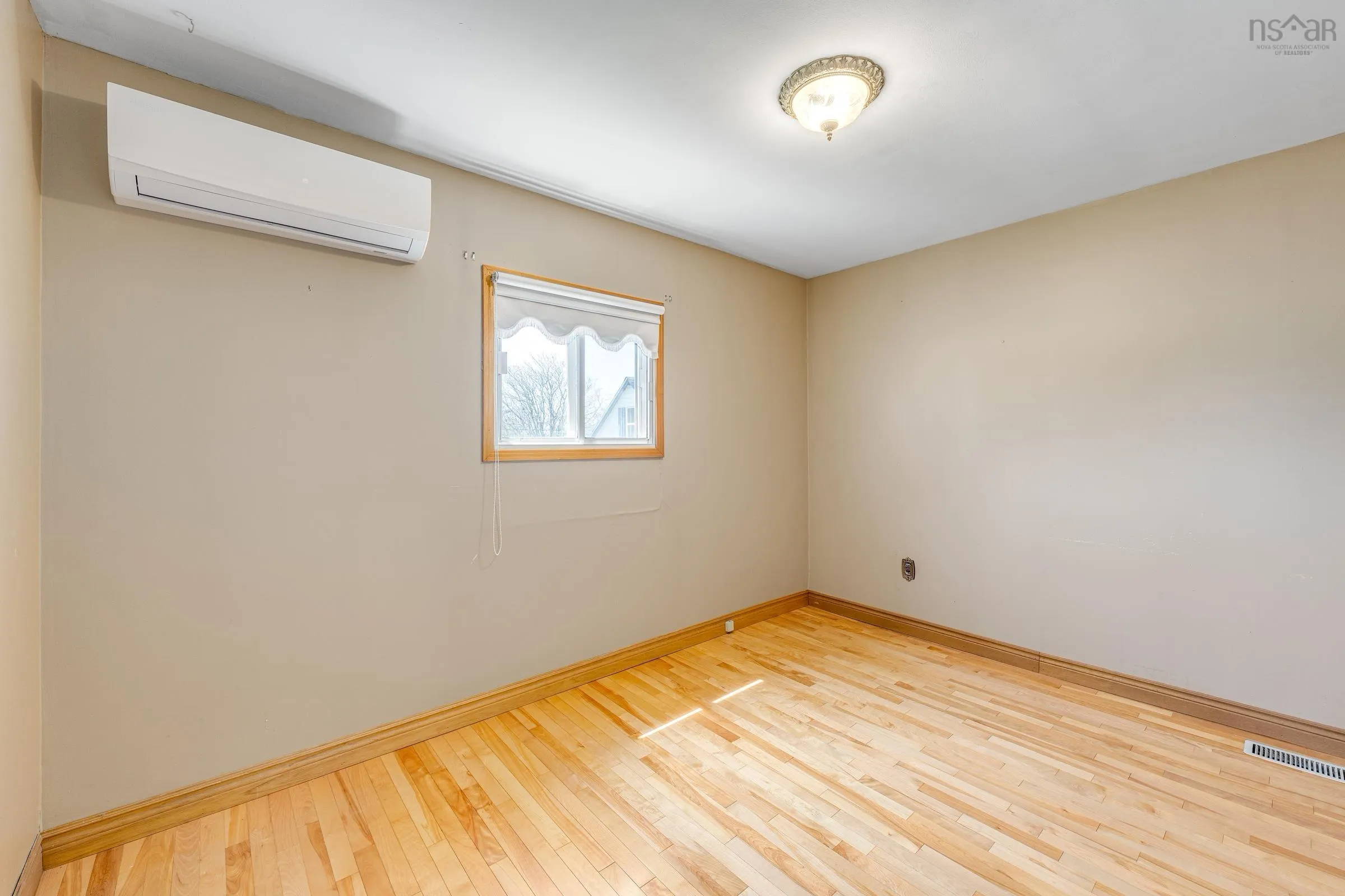 8585 Highway 1, Meteghan Centre Ns B0w 2k0, 3 Bedrooms Bedrooms, ,1 BathroomBathrooms,Residential,For Sale,Highway 1,202510652
