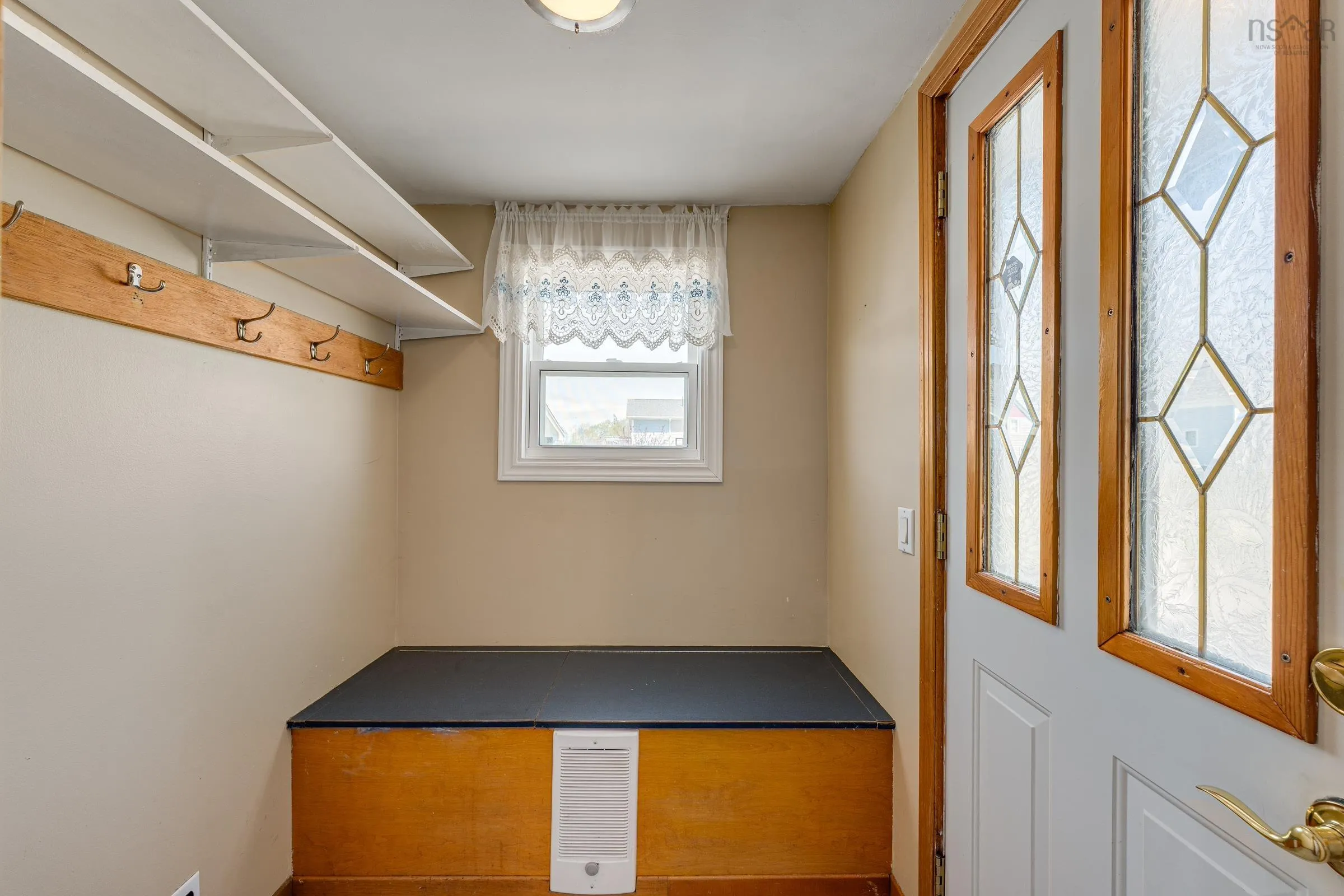 8585 Highway 1, Meteghan Centre Ns B0w 2k0, 3 Bedrooms Bedrooms, ,1 BathroomBathrooms,Residential,For Sale,Highway 1,202510652