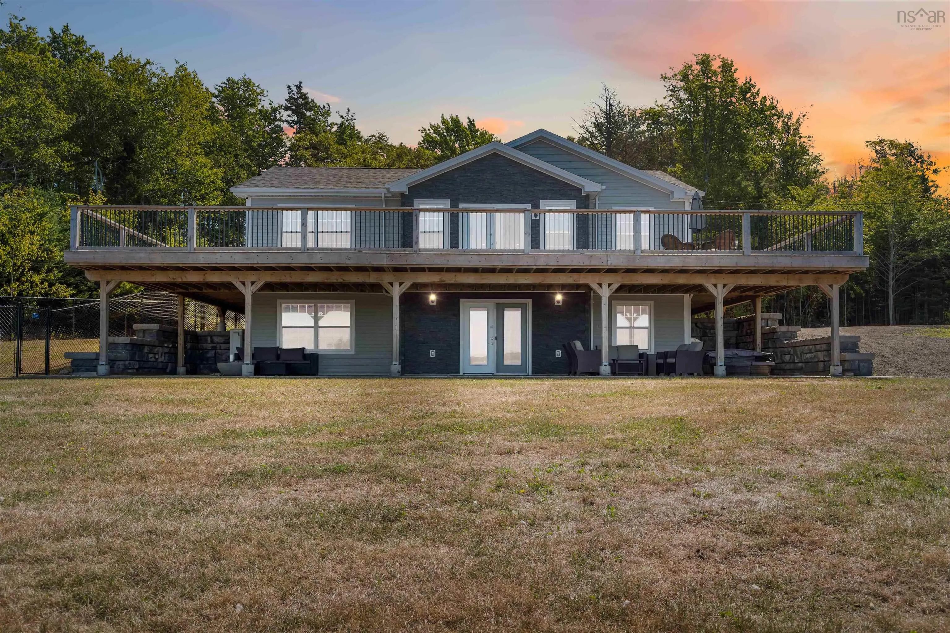 181 Timberland Road, South Range, NS B0W 1H0, 2 Bedrooms Bedrooms, ,3 BathroomsBathrooms,Residential,For Sale,Timberland,202522471