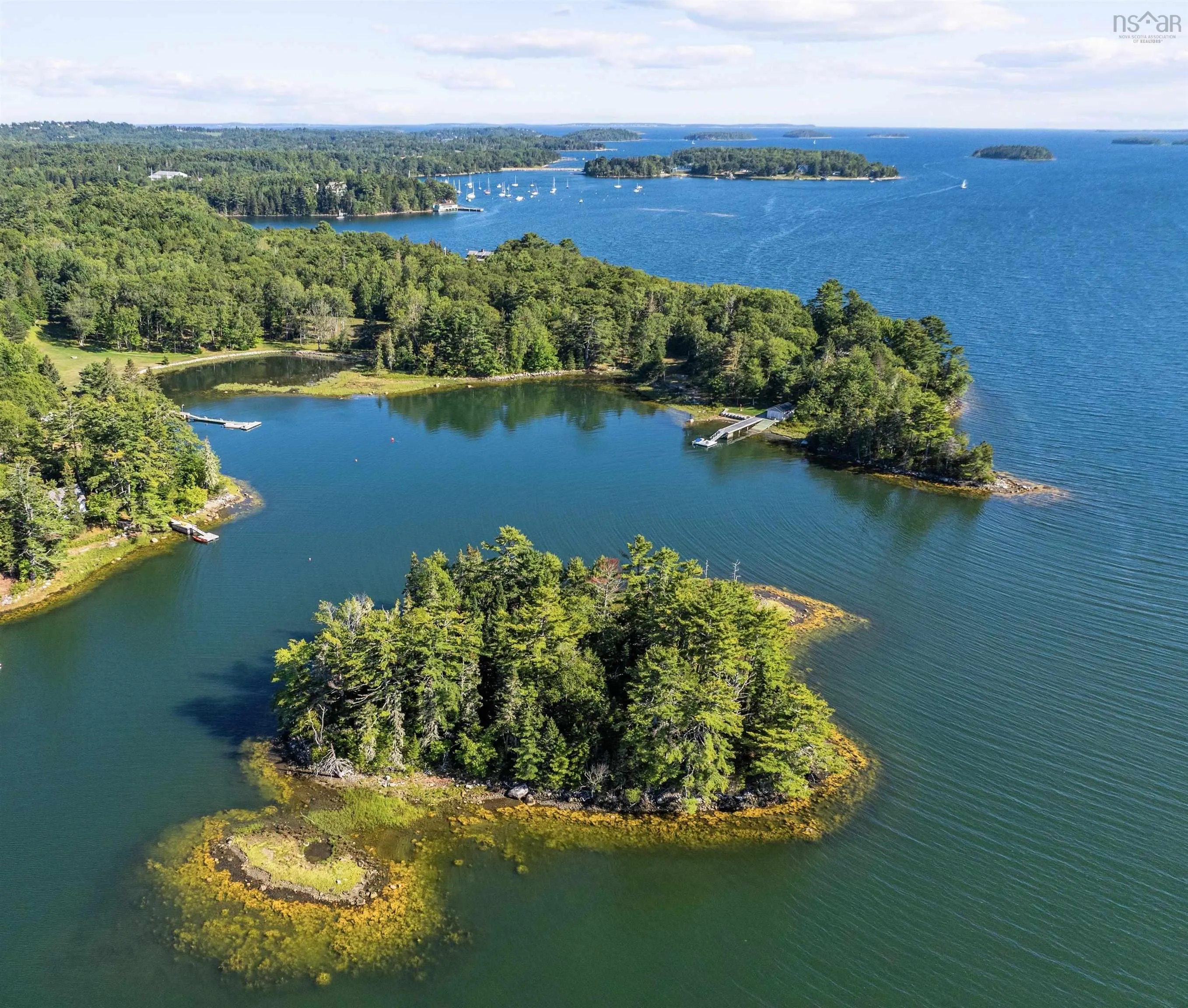 70 Swallow Cove, Chester Basin, NS B0J 1K0, 2 Bedrooms Bedrooms, ,1 BathroomBathrooms,Residential,For Sale,Swallow Cove,202522977