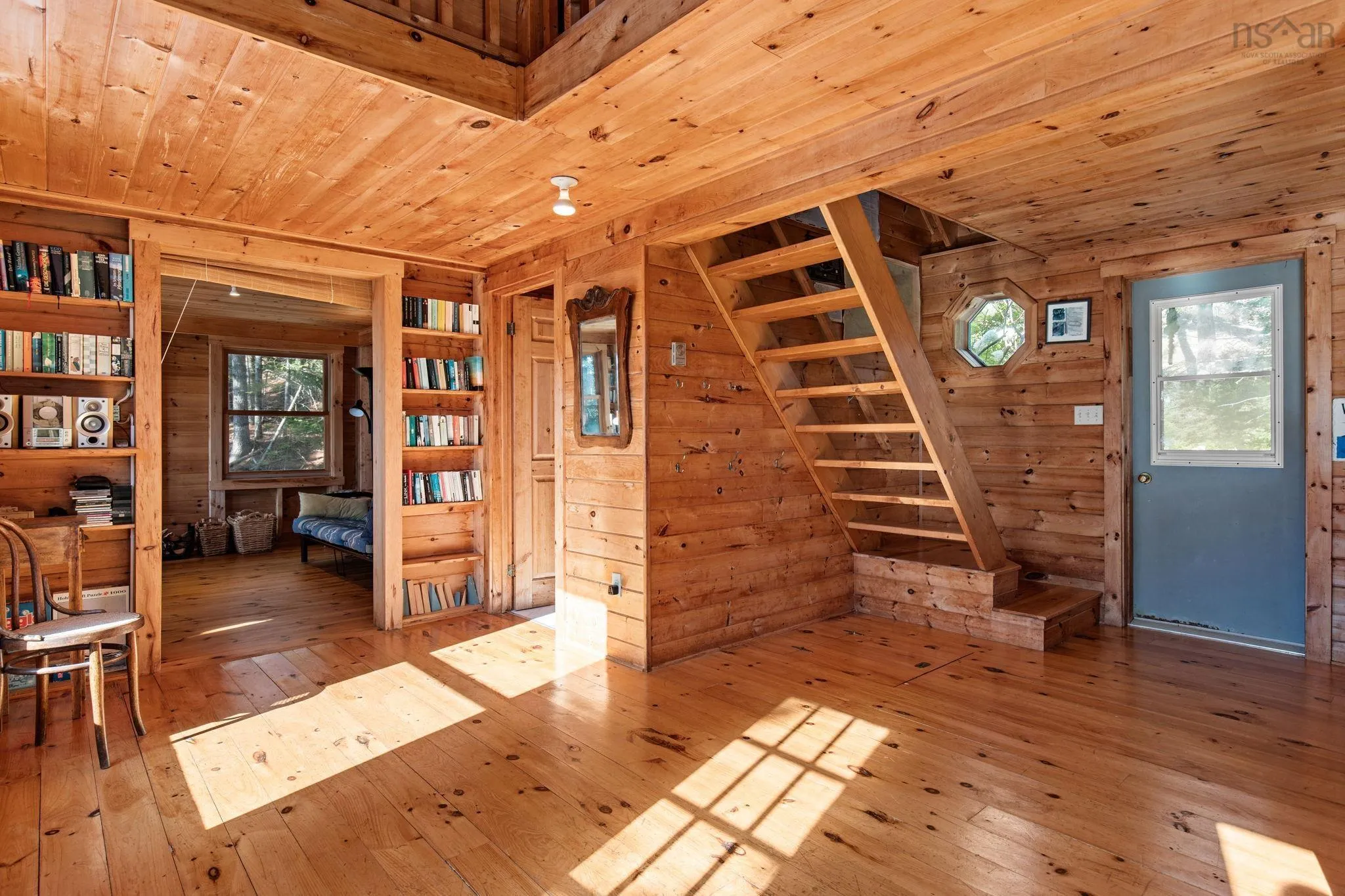 70 Swallow Cove, Chester Basin, NS B0J 1K0, 2 Bedrooms Bedrooms, ,1 BathroomBathrooms,Residential,For Sale,Swallow Cove,202522977