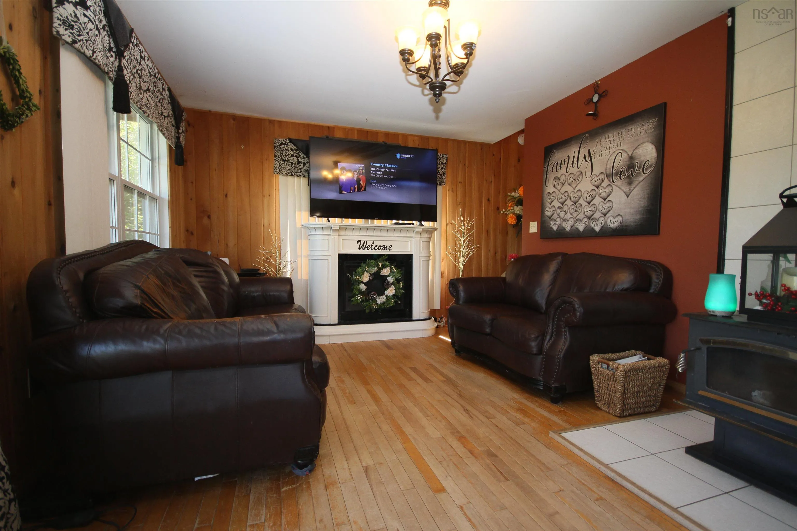 77 Lower River Road, Cleveland, NS B0E 1J0, 3 Bedrooms Bedrooms, ,2 BathroomsBathrooms,Residential,For Sale,Lower River,202522042