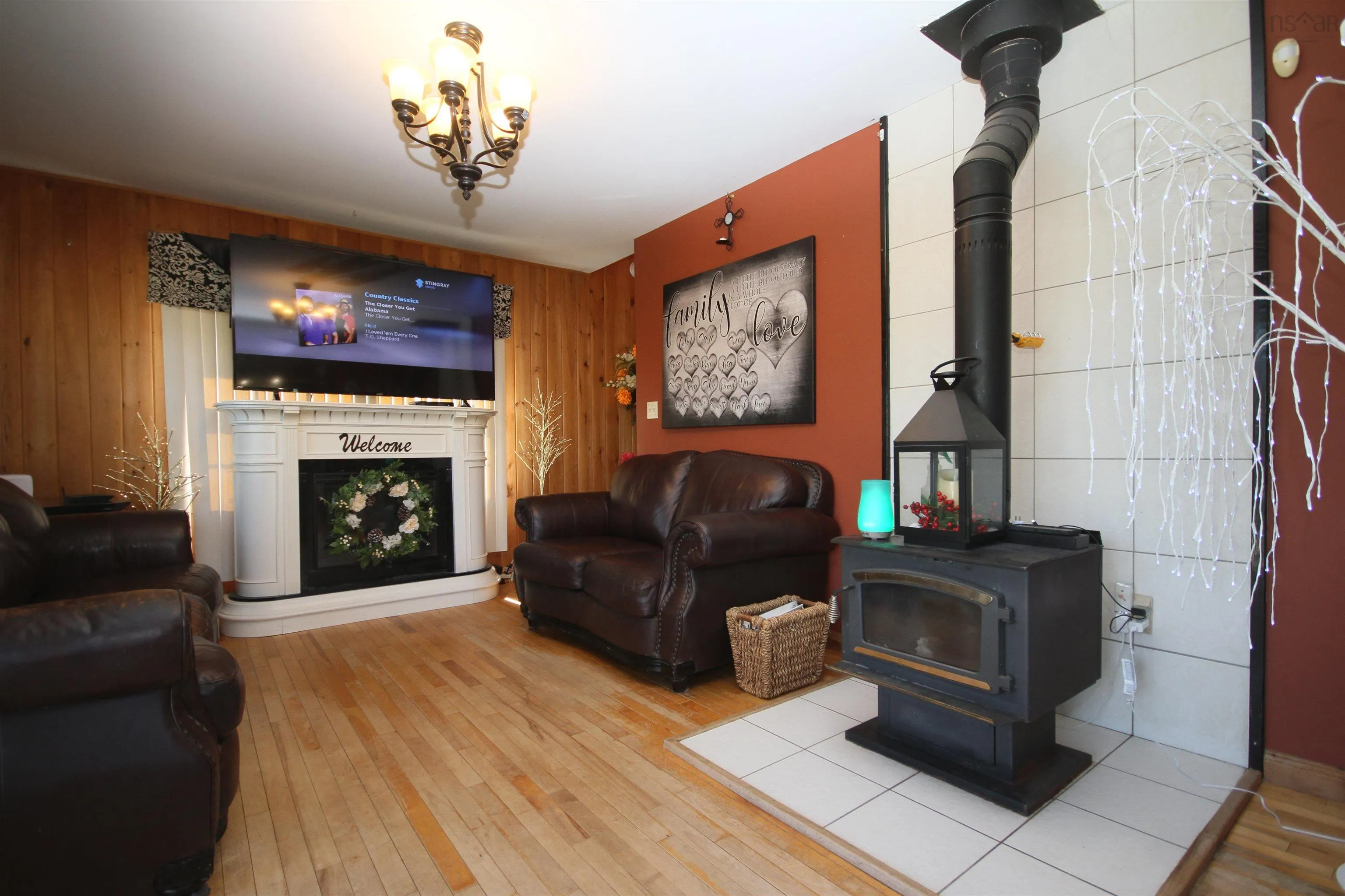 77 Lower River Road, Cleveland, NS B0E 1J0, 3 Bedrooms Bedrooms, ,2 BathroomsBathrooms,Residential,For Sale,Lower River,202522042