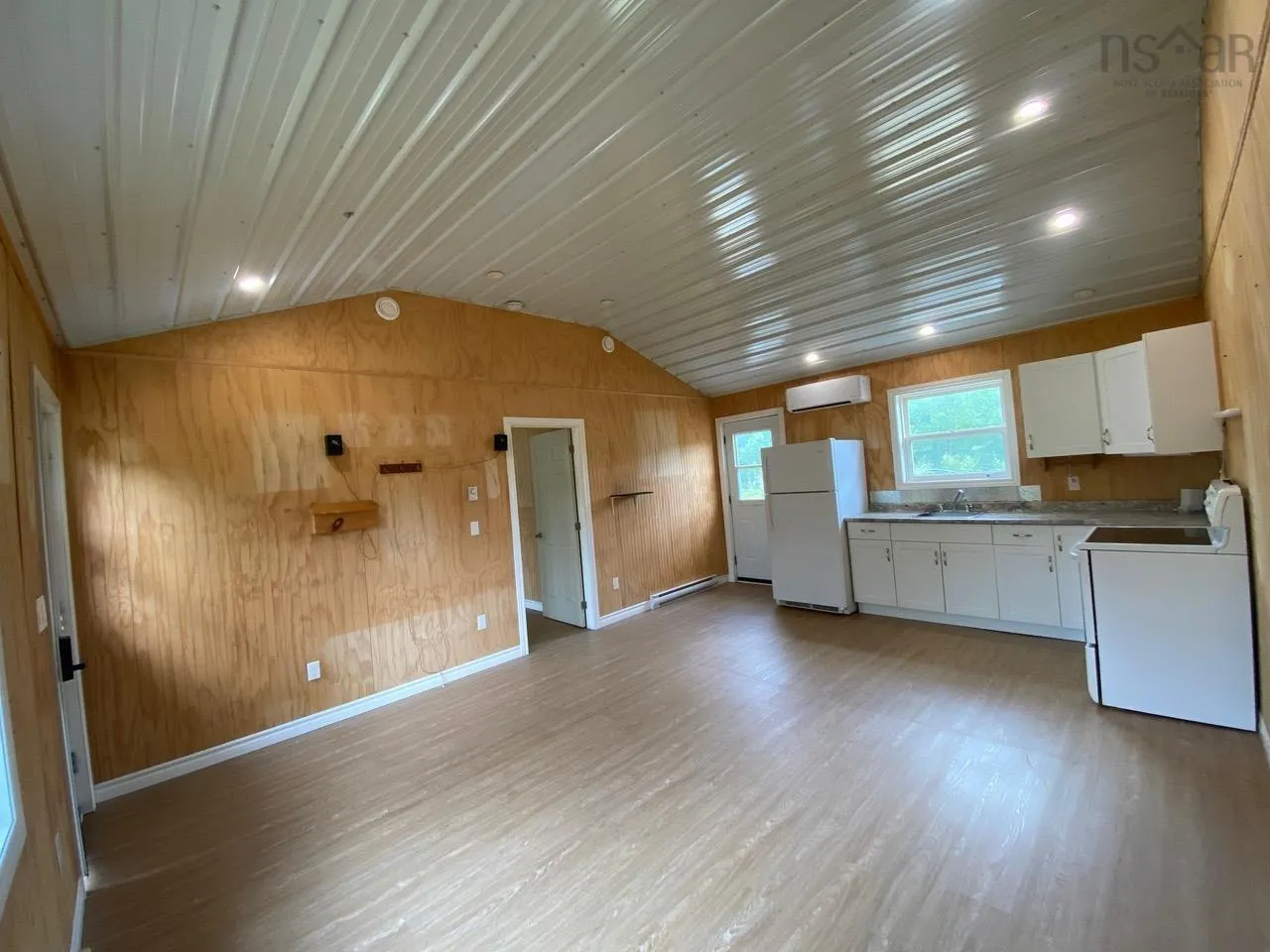 55 Pleasant Street, Conway, NS B0V 1A0, 1 Bedroom Bedrooms, ,1 BathroomBathrooms,Residential,For Sale,Pleasant,202521078