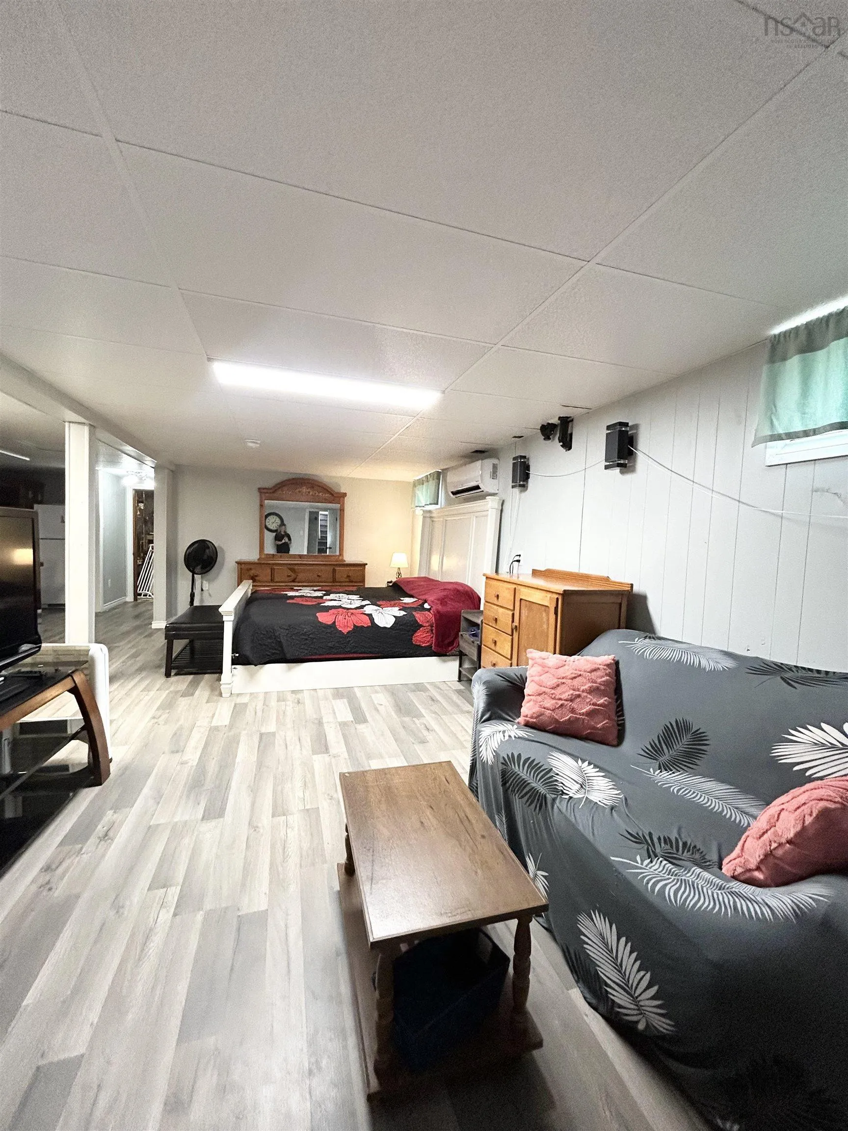 8 Smith Avenue, Springhill, NS B0M 1X0, 3 Bedrooms Bedrooms, ,2 BathroomsBathrooms,Residential,For Sale,Smith,202521644
