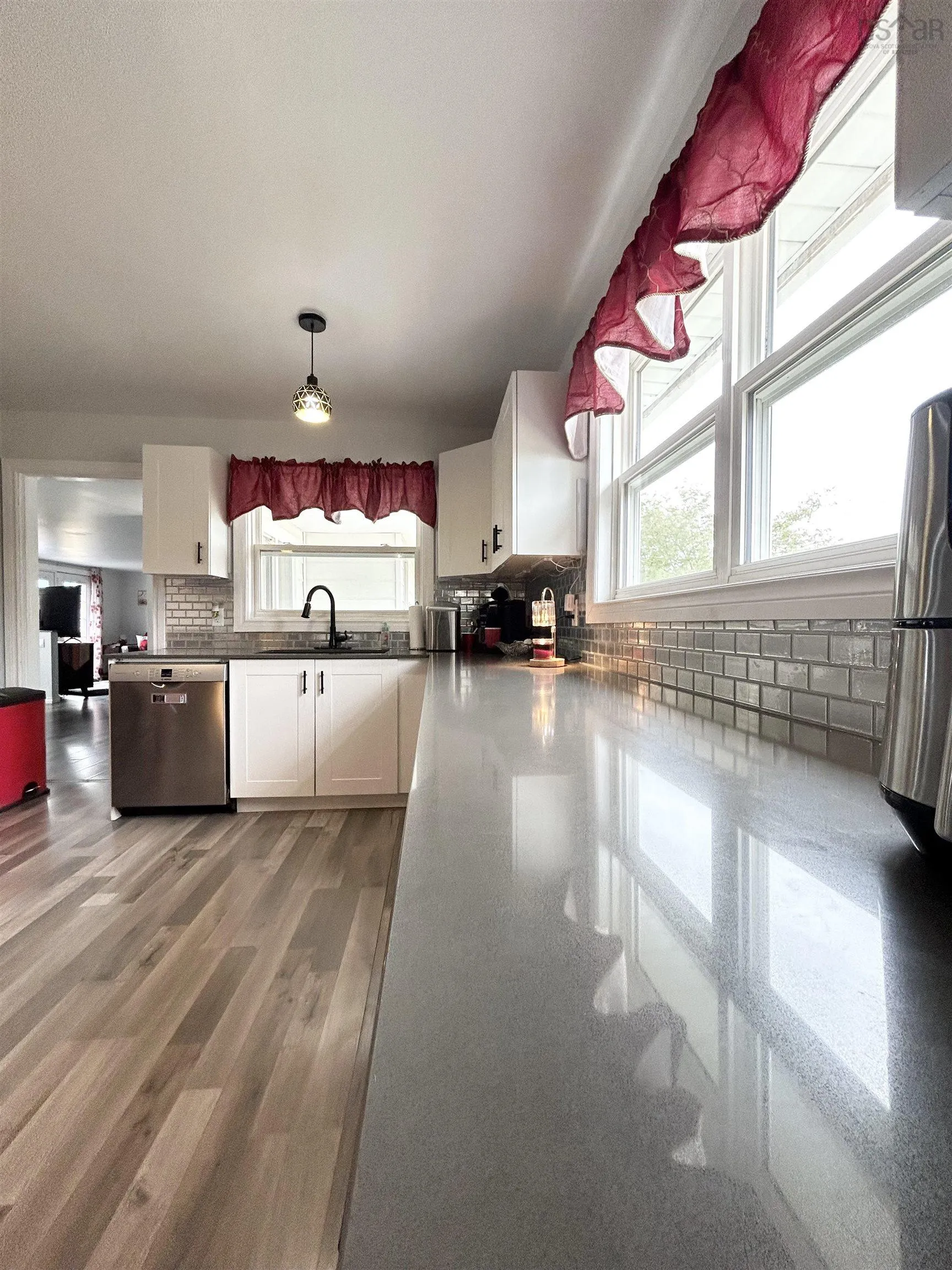 8 Smith Avenue, Springhill, NS B0M 1X0, 3 Bedrooms Bedrooms, ,2 BathroomsBathrooms,Residential,For Sale,Smith,202521644