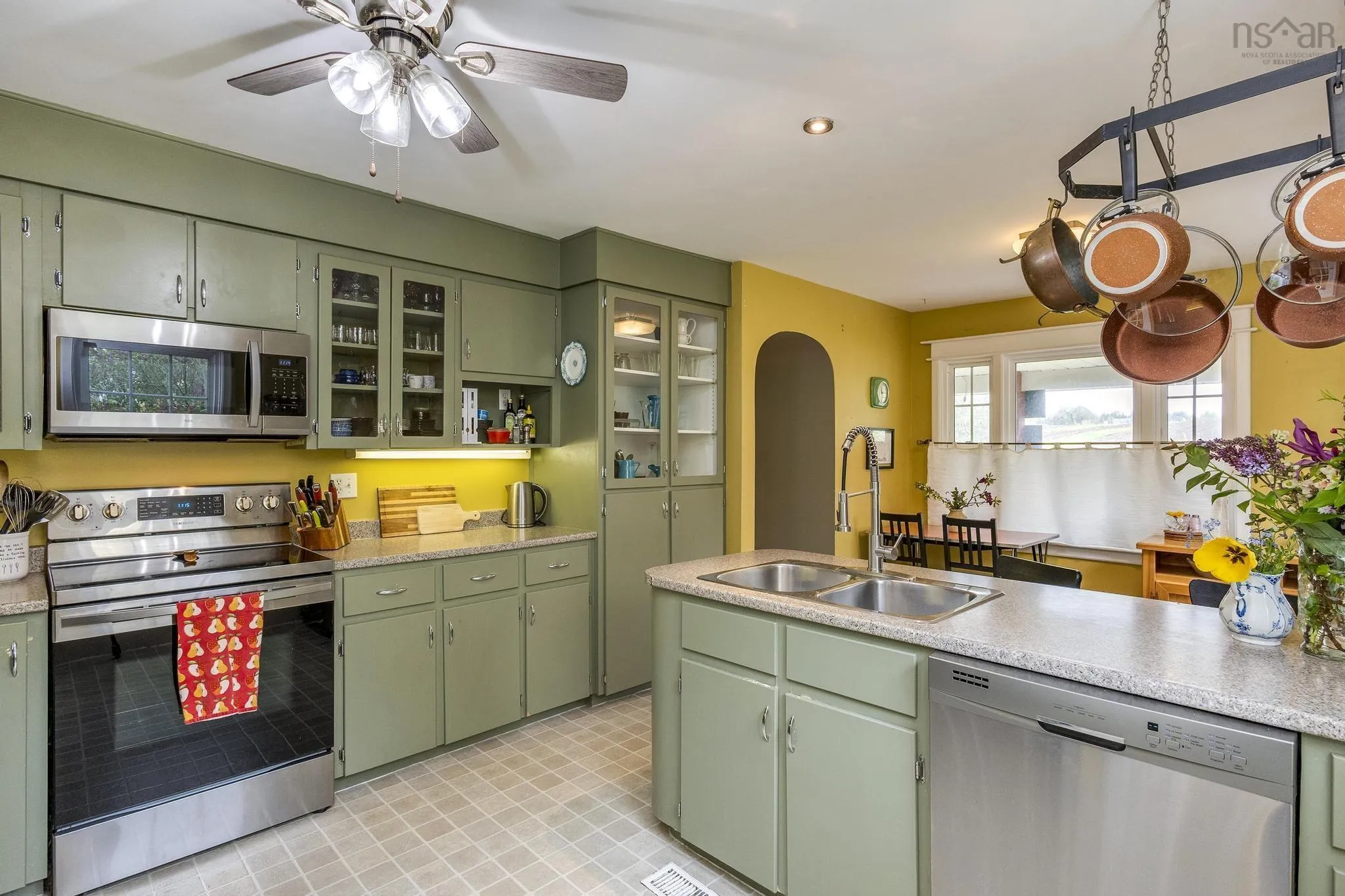 341 College Road, Windsor, NS B0N 2T0, 3 Bedrooms Bedrooms, ,2 BathroomsBathrooms,Residential,For Sale,College,202511658