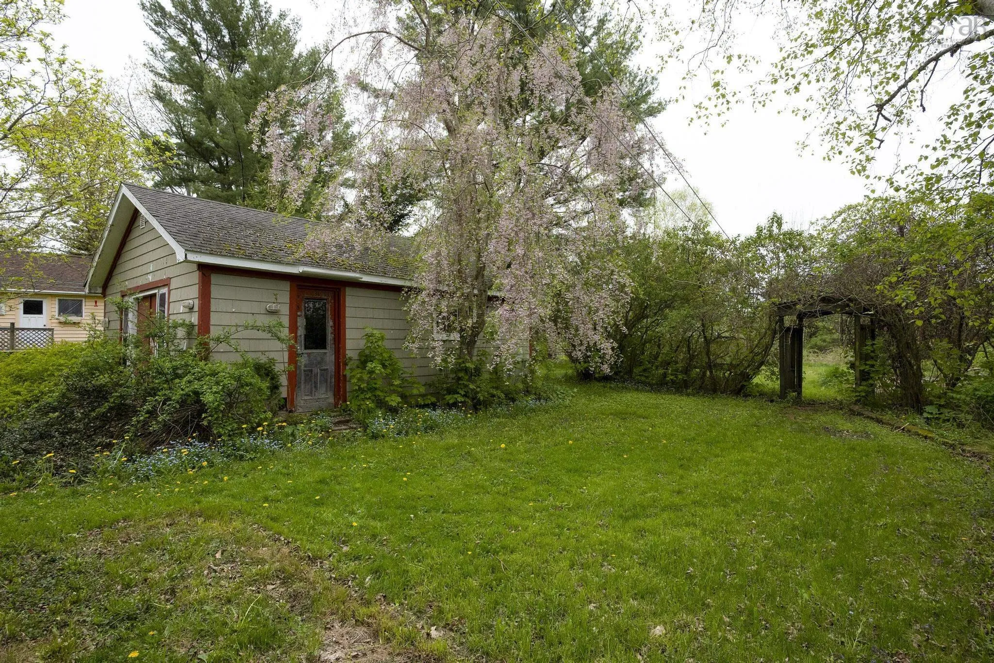 341 College Road, Windsor, NS B0N 2T0, 3 Bedrooms Bedrooms, ,2 BathroomsBathrooms,Residential,For Sale,College,202511658