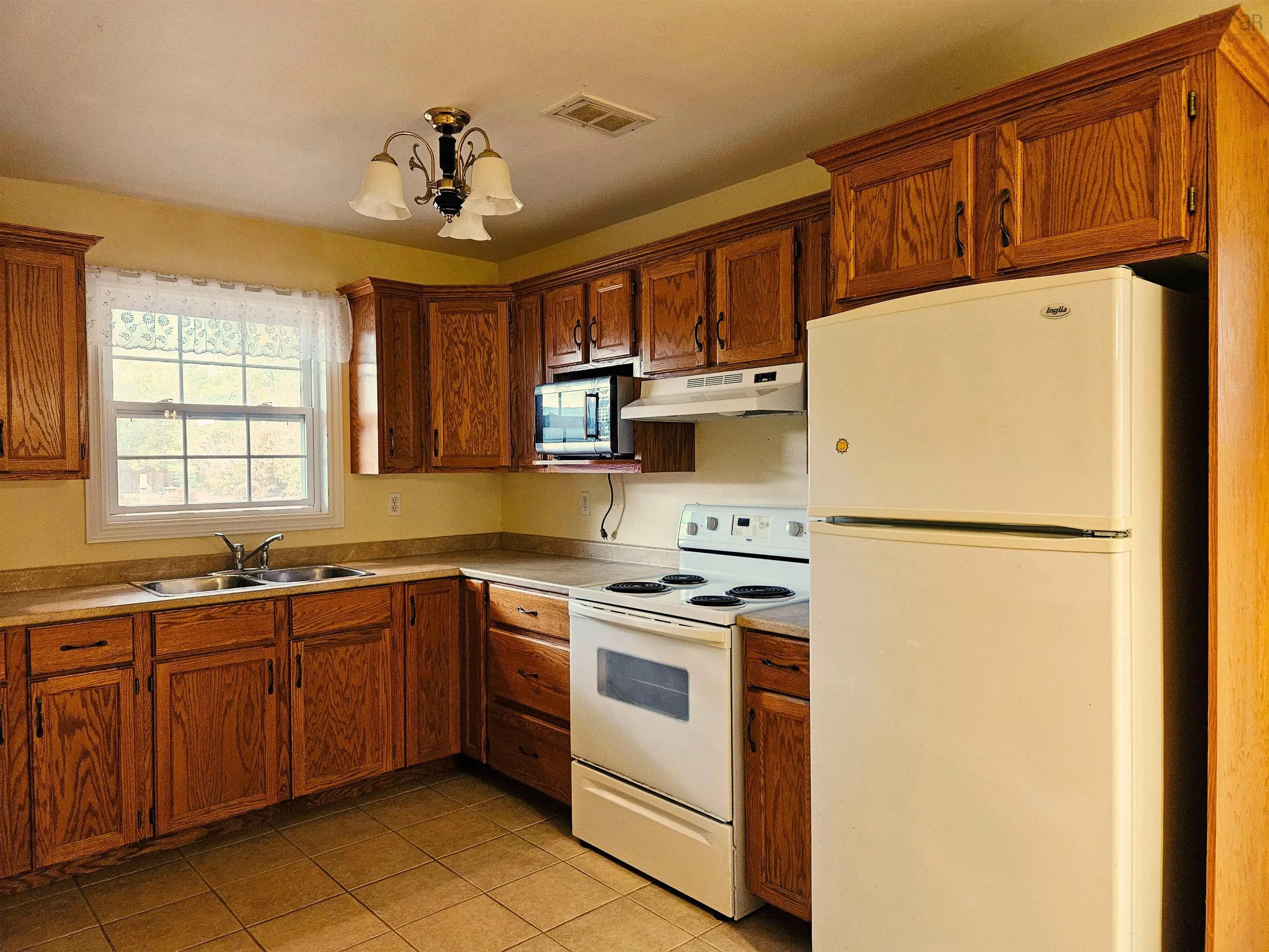 30 Rand Street, Cambridge, NS B0P 1G0, 3 Bedrooms Bedrooms, ,1 BathroomBathrooms,Residential,For Sale,Rand,202525599