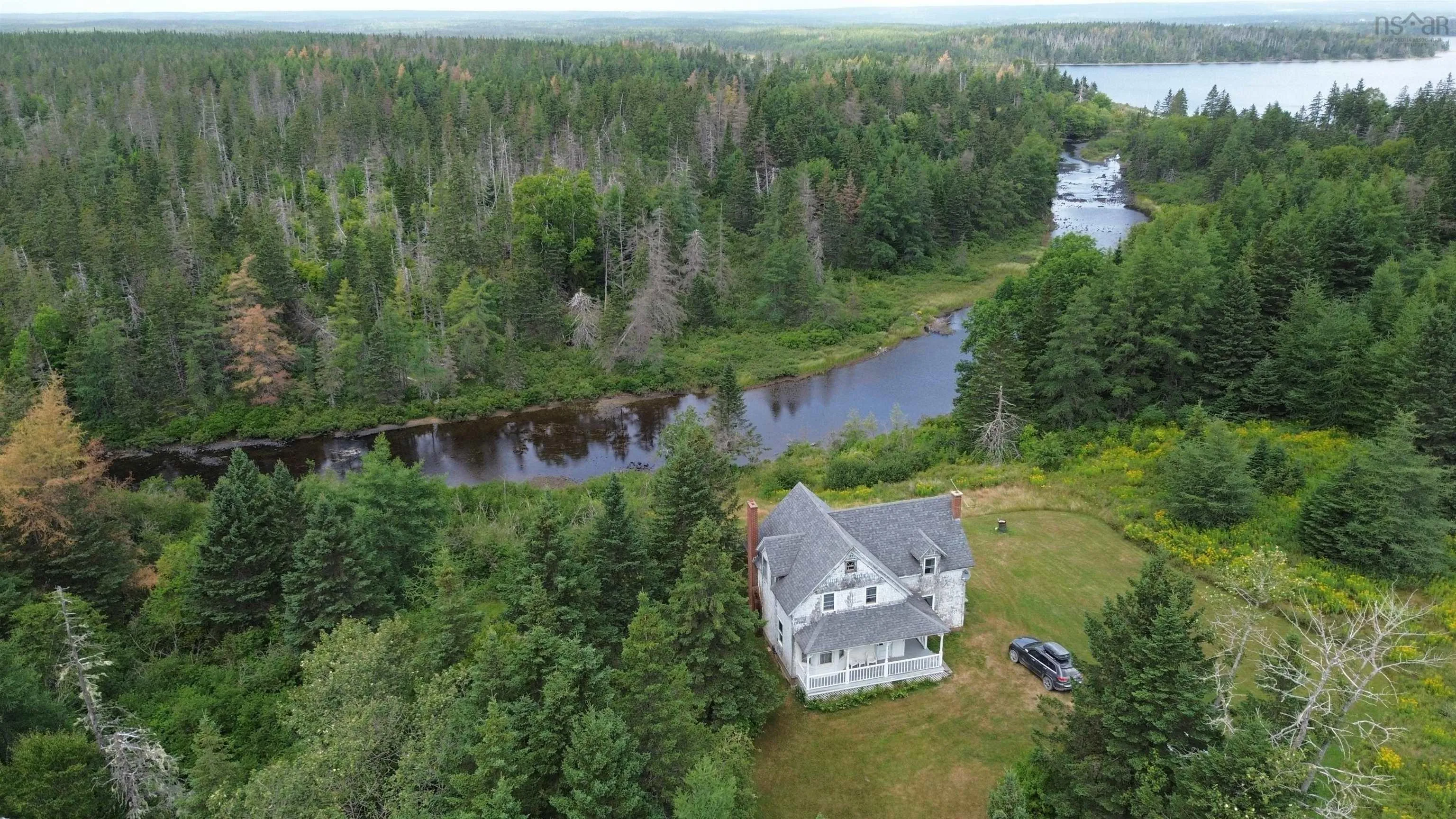 2121 Loch Lomond Road, Loch Lomond, NS B2E 1E3, 4 Bedrooms Bedrooms, ,1 BathroomBathrooms,Residential,For Sale,Loch Lomond,202520592