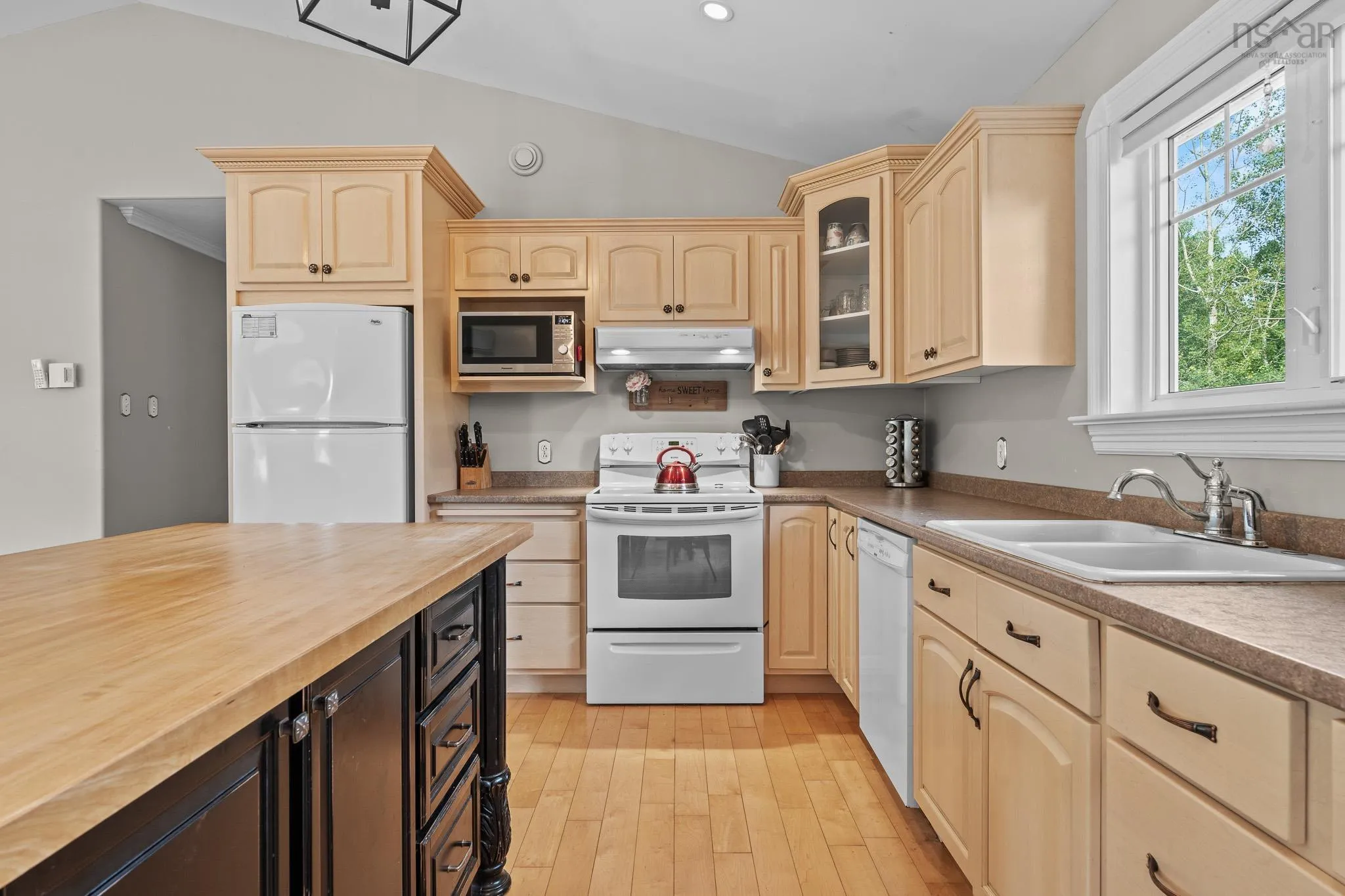 86 Fir Avenue, Salmon River, NS B2N 6P6, 3 Bedrooms Bedrooms, ,3 BathroomsBathrooms,Residential,For Sale,Fir,202518774