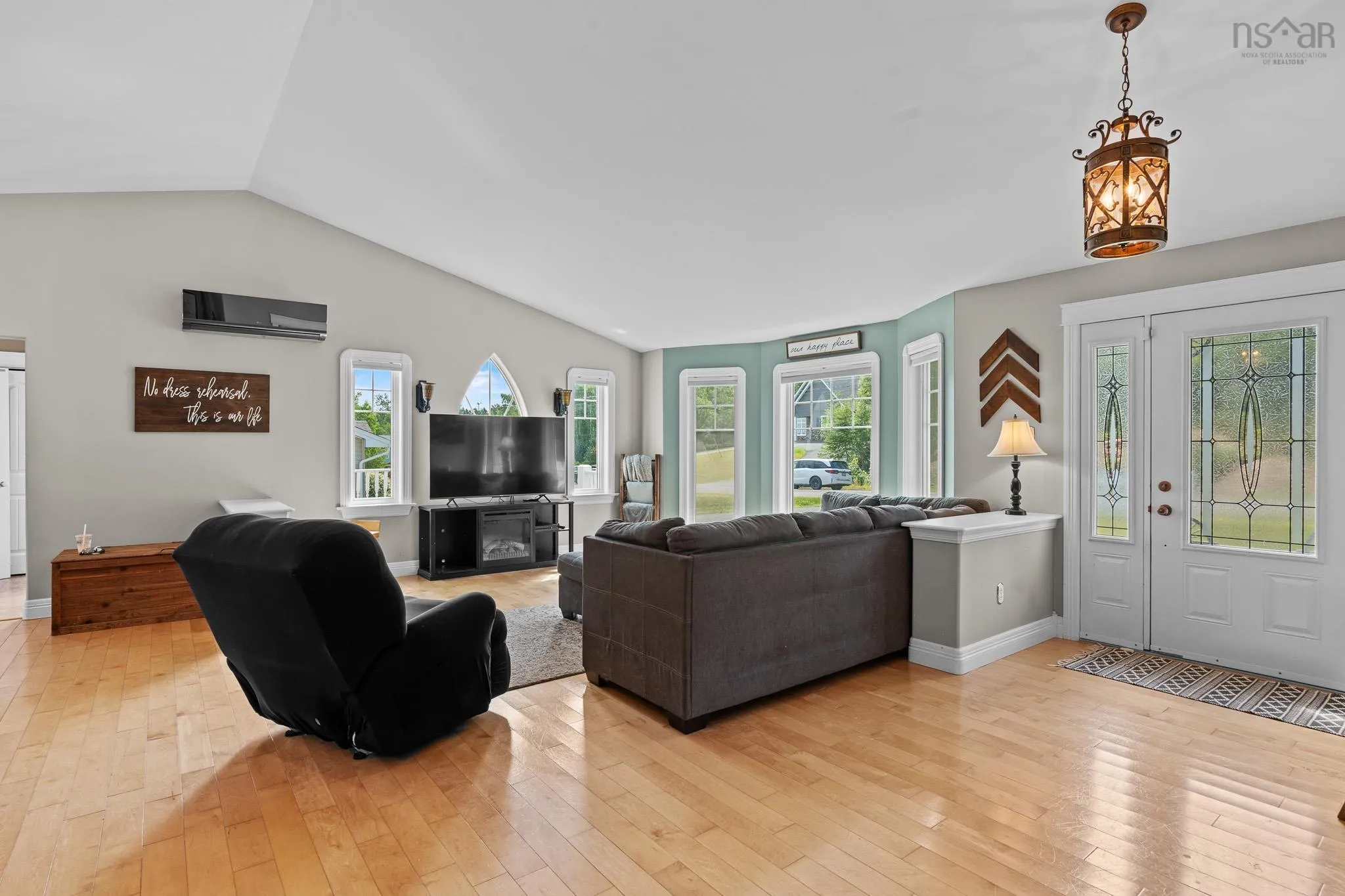 86 Fir Avenue, Salmon River, NS B2N 6P6, 3 Bedrooms Bedrooms, ,3 BathroomsBathrooms,Residential,For Sale,Fir,202518774