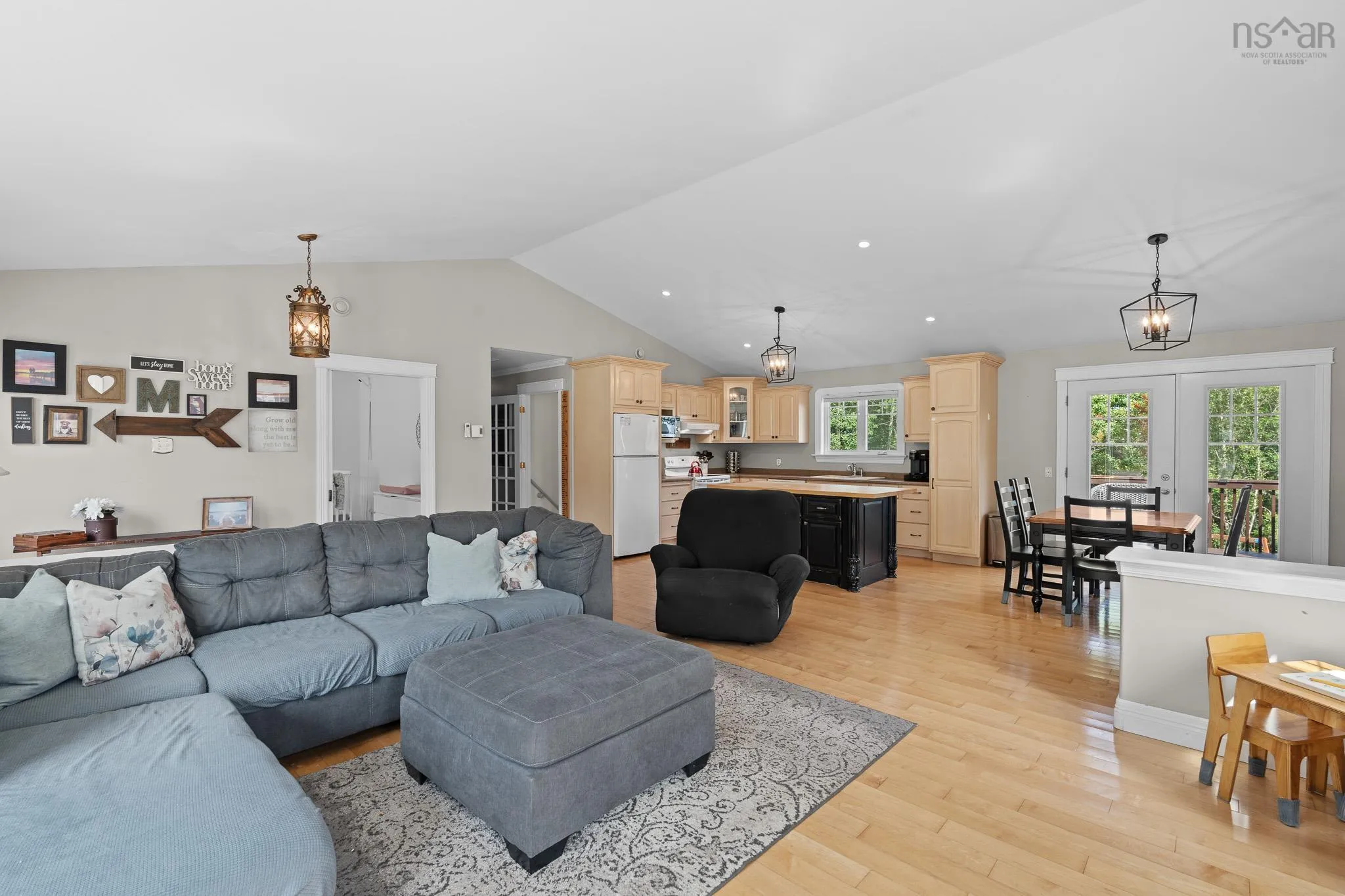 86 Fir Avenue, Salmon River, NS B2N 6P6, 3 Bedrooms Bedrooms, ,3 BathroomsBathrooms,Residential,For Sale,Fir,202518774