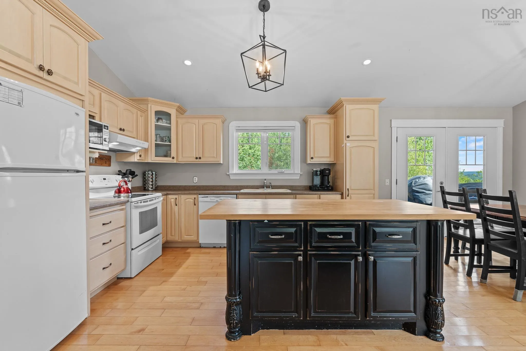 86 Fir Avenue, Salmon River, NS B2N 6P6, 3 Bedrooms Bedrooms, ,3 BathroomsBathrooms,Residential,For Sale,Fir,202518774