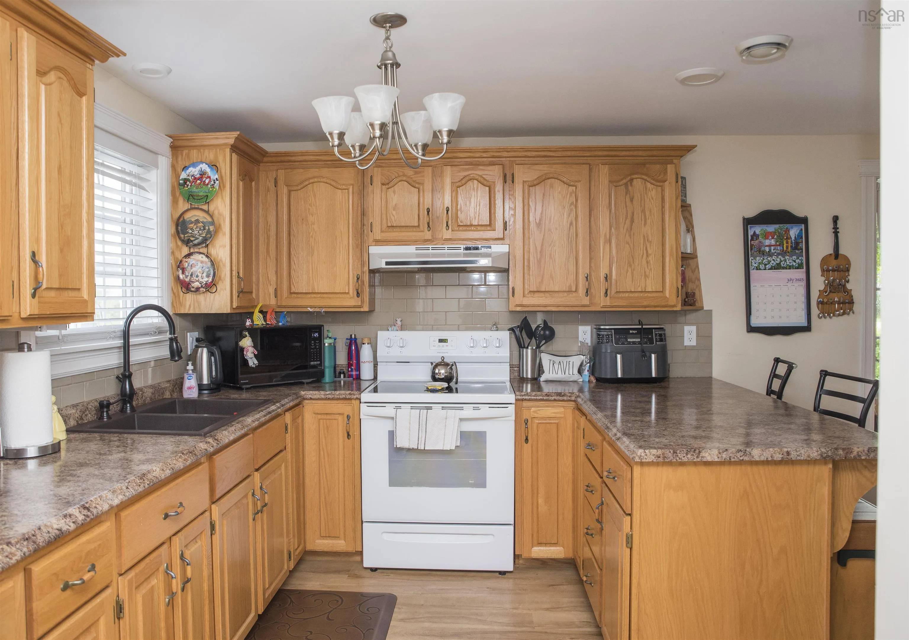 43 Lingan Street Street, Dominion, NS B1G 1K9, 2 Bedrooms Bedrooms, ,2 BathroomsBathrooms,Residential,For Sale,Lingan Street,202517615
