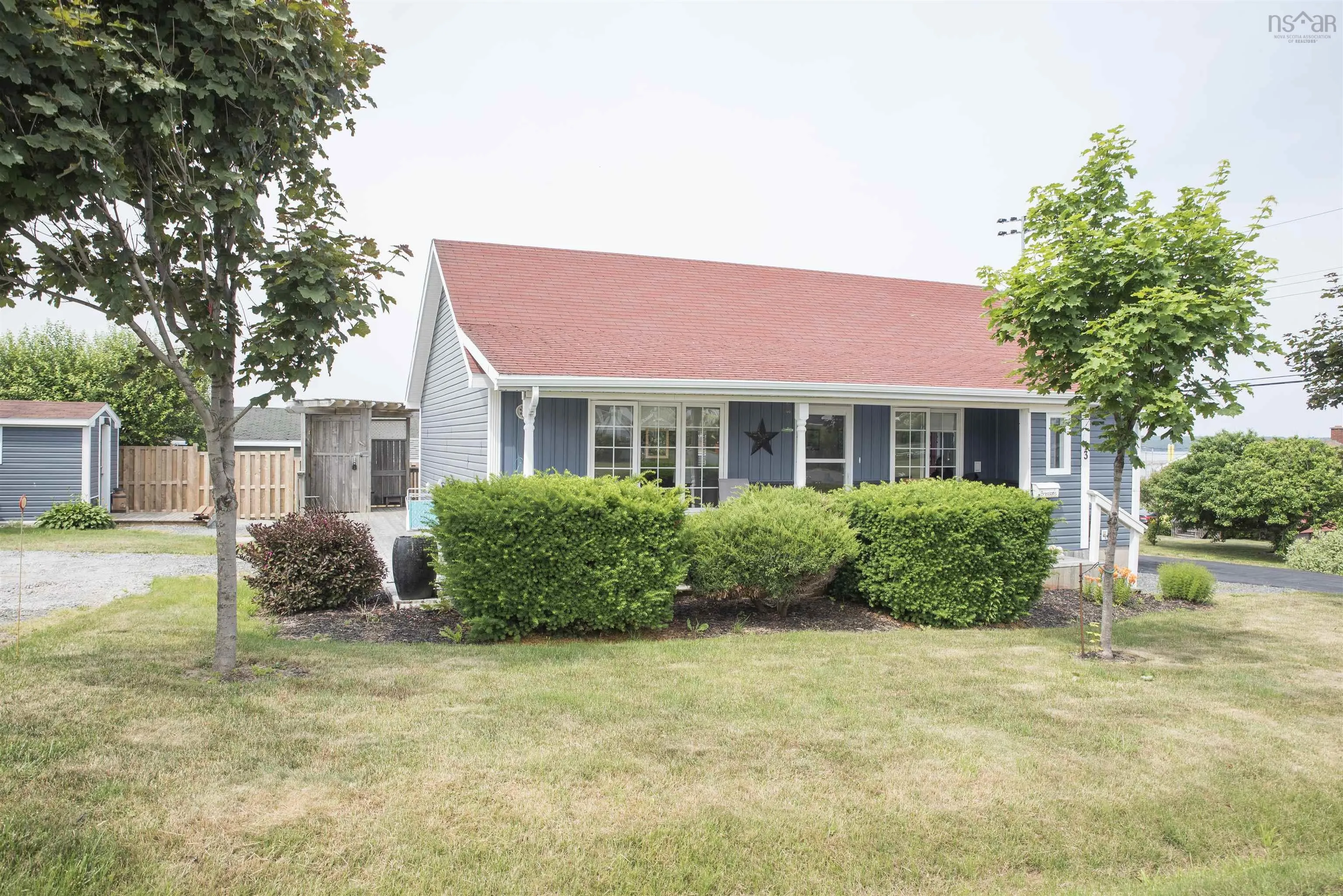 43 Lingan Street Street, Dominion, NS B1G 1K9, 2 Bedrooms Bedrooms, ,2 BathroomsBathrooms,Residential,For Sale,Lingan Street,202517615