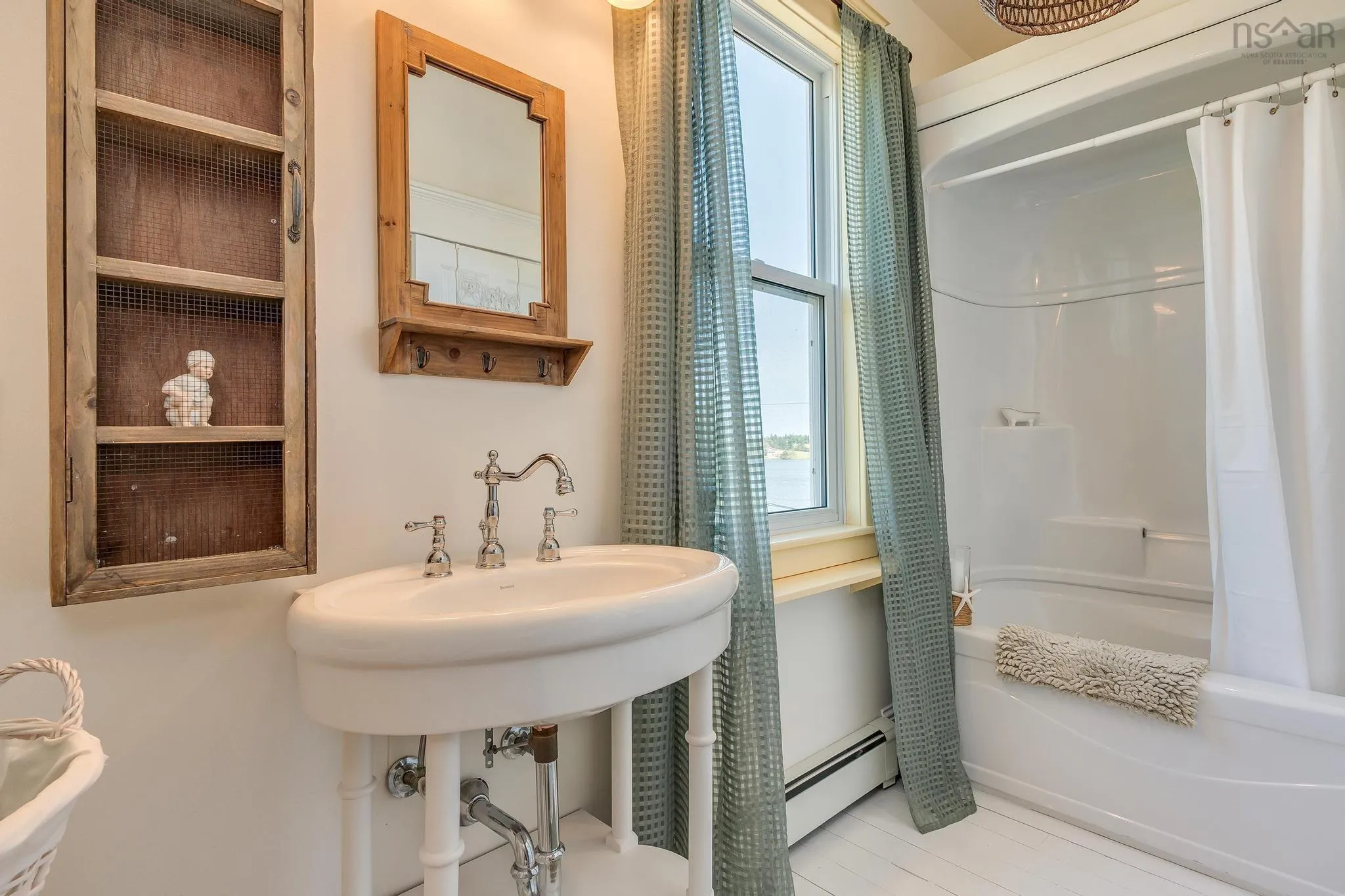 2629 Crowell Road, East Lawrencetown, NS B2Z 1P4, 6 Bedrooms Bedrooms, ,6 BathroomsBathrooms,Residential,For Sale,Crowell,202519337
