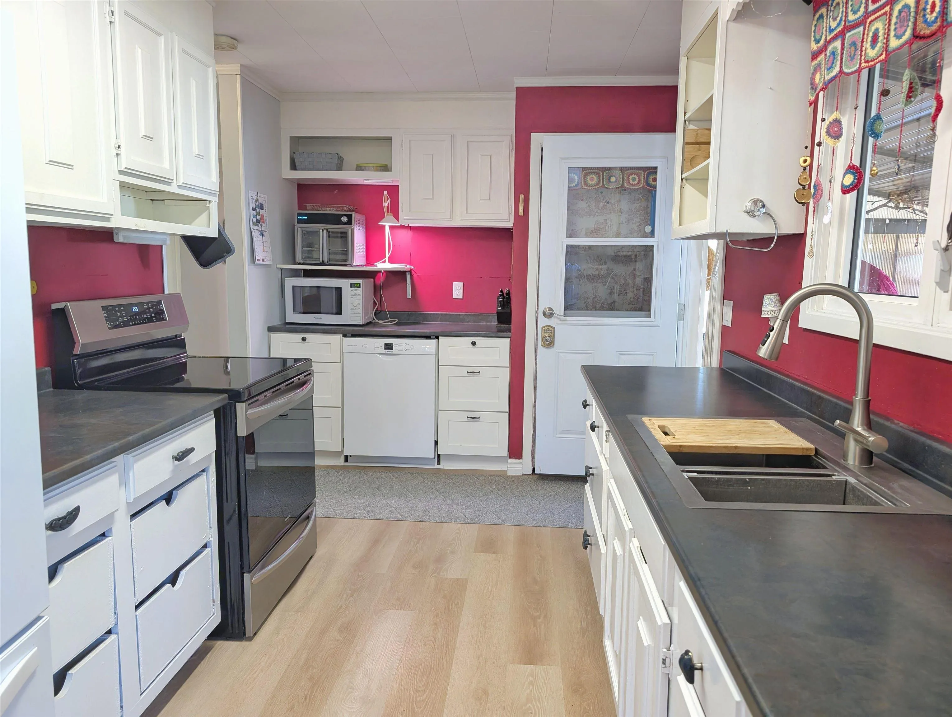 1020 358 Highway, Port Williams, NS B0P 1T0, 3 Bedrooms Bedrooms, ,2 BathroomsBathrooms,Residential,For Sale,358,202522333