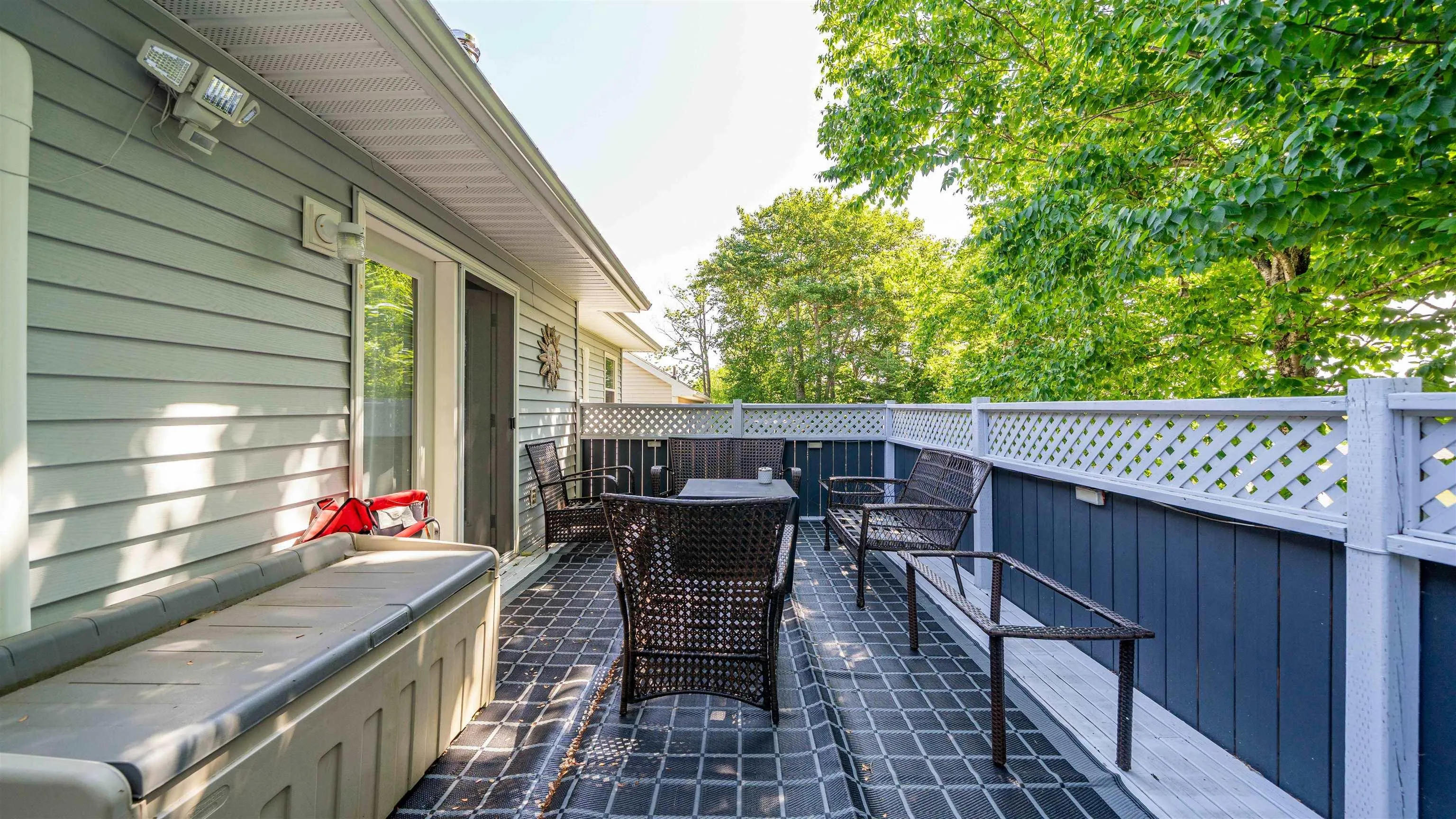 46 Lochiel Circle, Dartmouth, NS B2W 6H1, 3 Bedrooms Bedrooms, ,3 BathroomsBathrooms,Residential,For Sale,Lochiel,202515975
