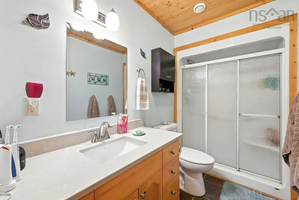 18-3 Eagle Lane, Vaughan, NS B0N 2T0, 2 Bedrooms Bedrooms, ,1 BathroomBathrooms,Residential,For Sale,Eagle,202521031