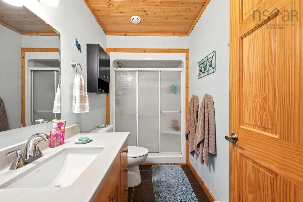 18-3 Eagle Lane, Vaughan, NS B0N 2T0, 2 Bedrooms Bedrooms, ,1 BathroomBathrooms,Residential,For Sale,Eagle,202521031
