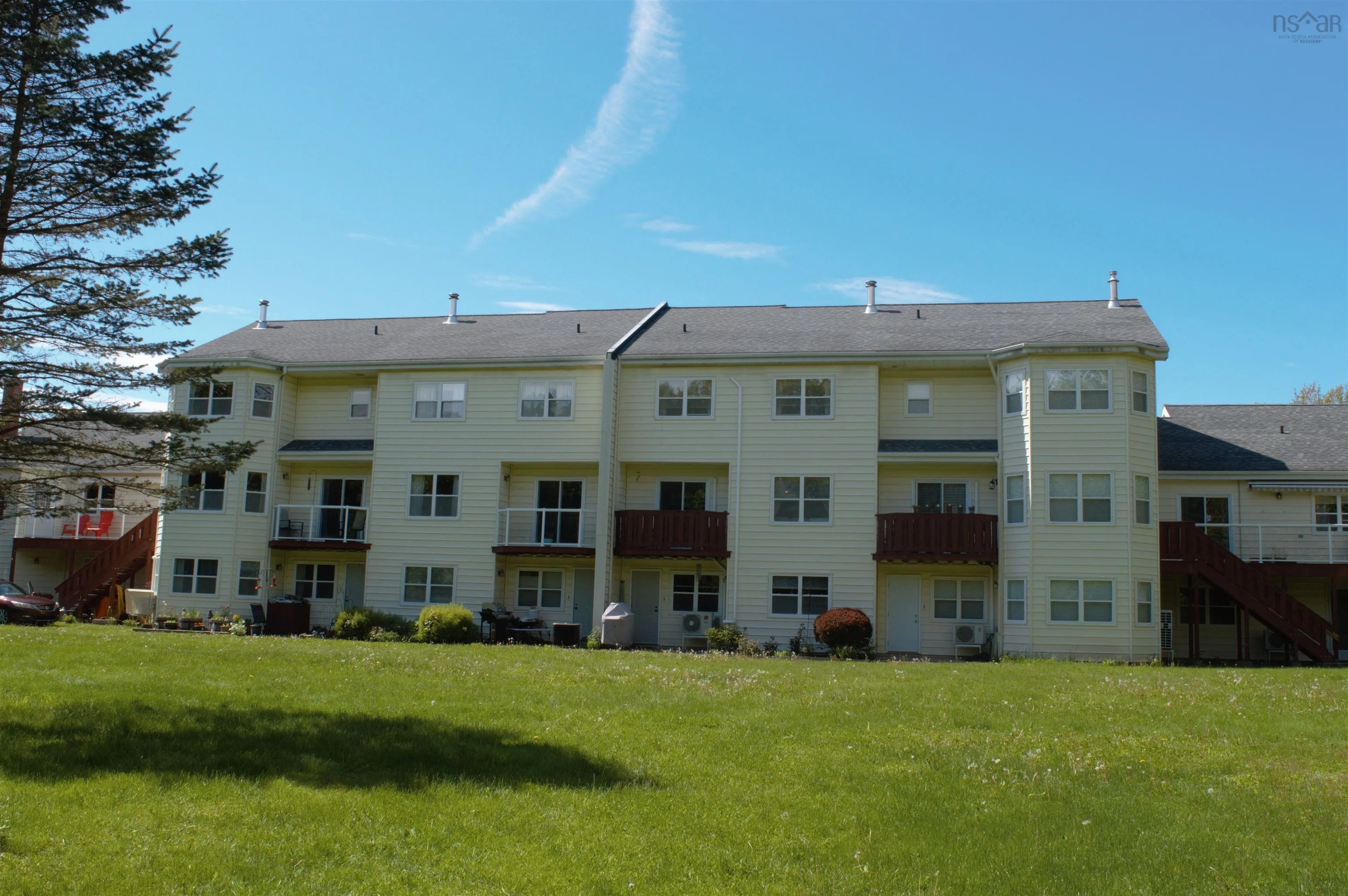 3-20 Connaught Avenue, Middleton, NS B0S 1P0, 3 Bedrooms Bedrooms, ,3 BathroomsBathrooms,Residential,For Sale,Connaught,202521319