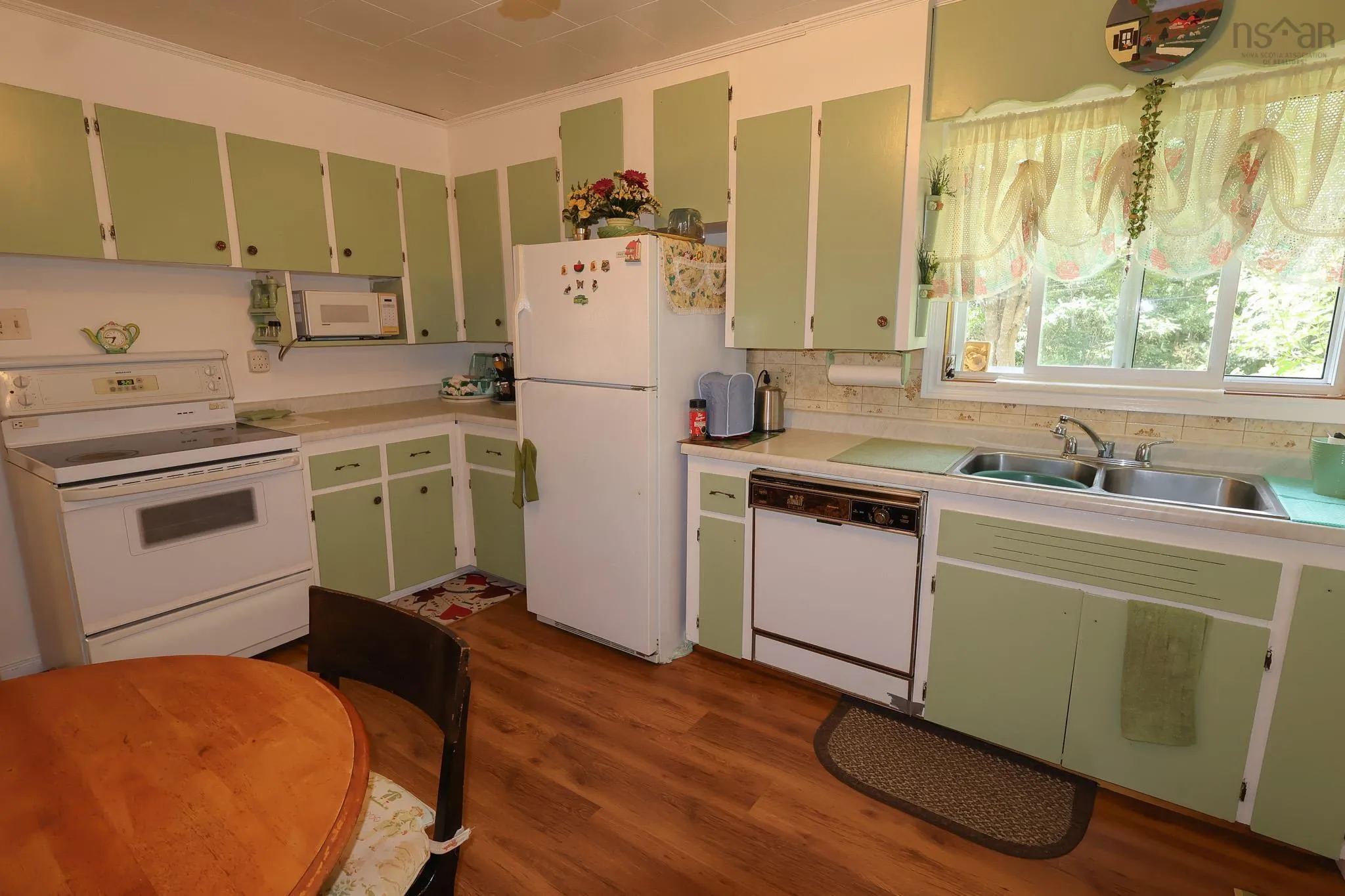 452 Oakhill Road, Oakhill Ns B4v 3w6, 3 Bedrooms Bedrooms, ,1 BathroomBathrooms,Residential,For Sale,Oakhill,202507055