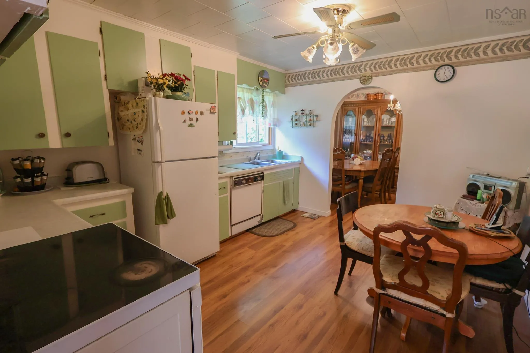 452 Oakhill Road, Oakhill Ns B4v 3w6, 3 Bedrooms Bedrooms, ,1 BathroomBathrooms,Residential,For Sale,Oakhill,202507055