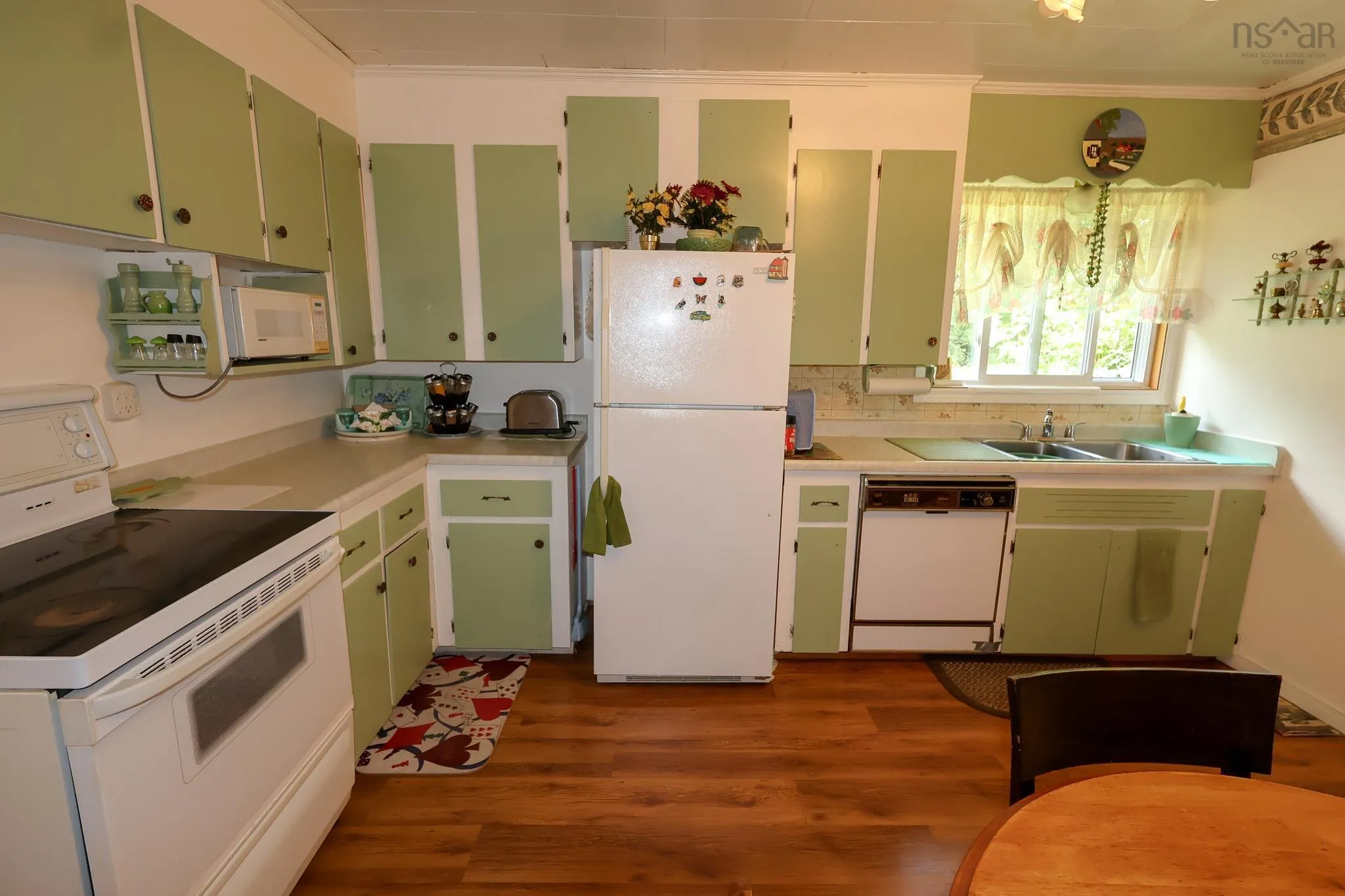 452 Oakhill Road, Oakhill Ns B4v 3w6, 3 Bedrooms Bedrooms, ,1 BathroomBathrooms,Residential,For Sale,Oakhill,202507055
