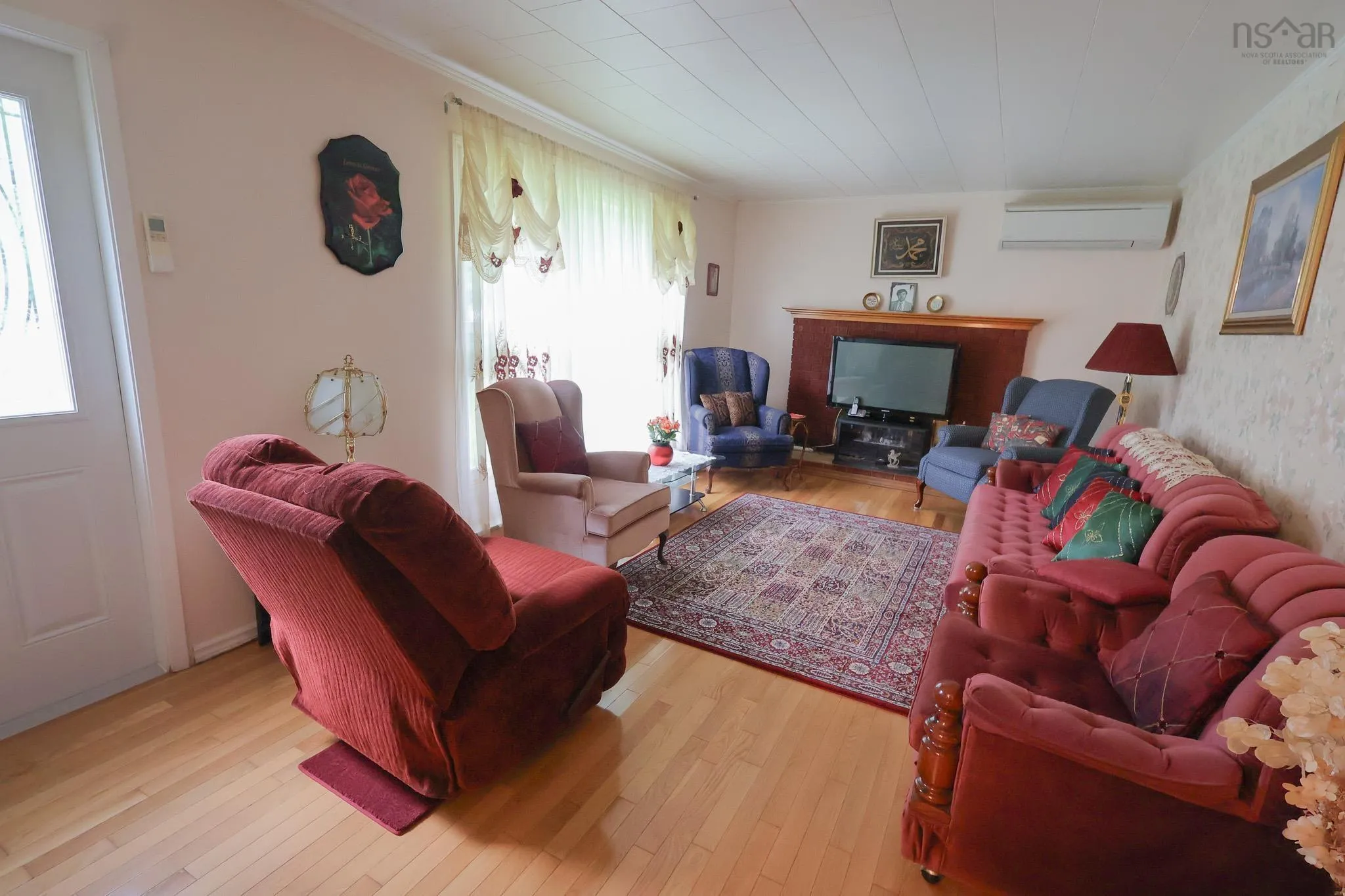 452 Oakhill Road, Oakhill Ns B4v 3w6, 3 Bedrooms Bedrooms, ,1 BathroomBathrooms,Residential,For Sale,Oakhill,202507055