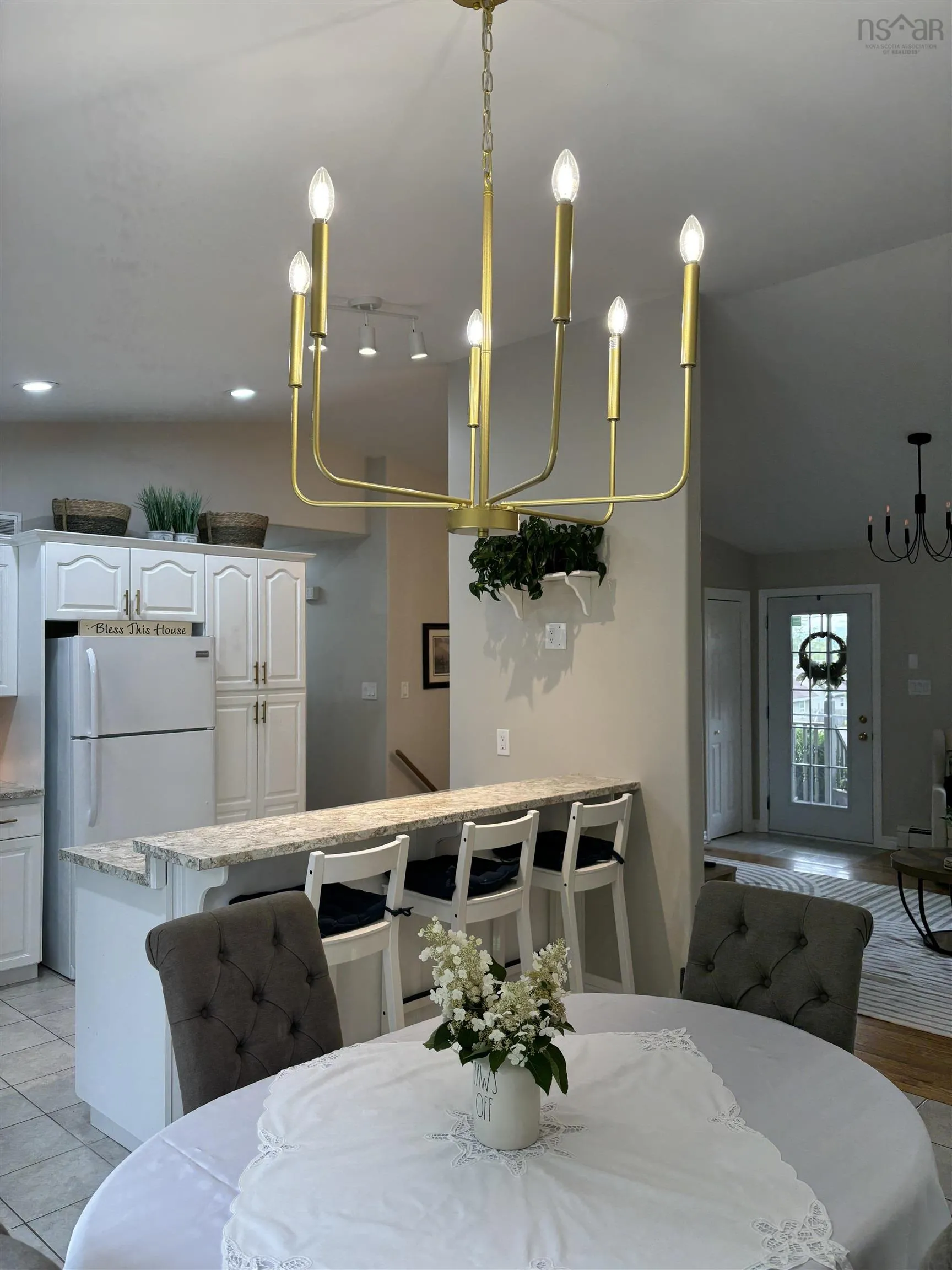 63 Mae Avenue, Sydney Mines, NS B1V 3K8, 4 Bedrooms Bedrooms, ,3 BathroomsBathrooms,Residential,For Sale,Mae Avenue,202522018