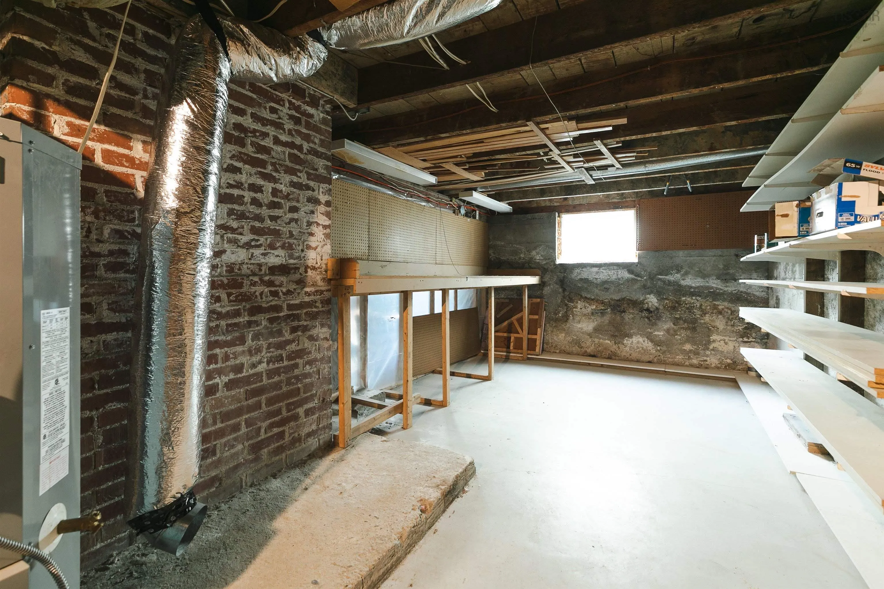 328 Portland Street, Dartmouth, NS B2Y 1K6, 3 Bedrooms Bedrooms, ,1 BathroomBathrooms,Residential,For Sale,Portland,202524153