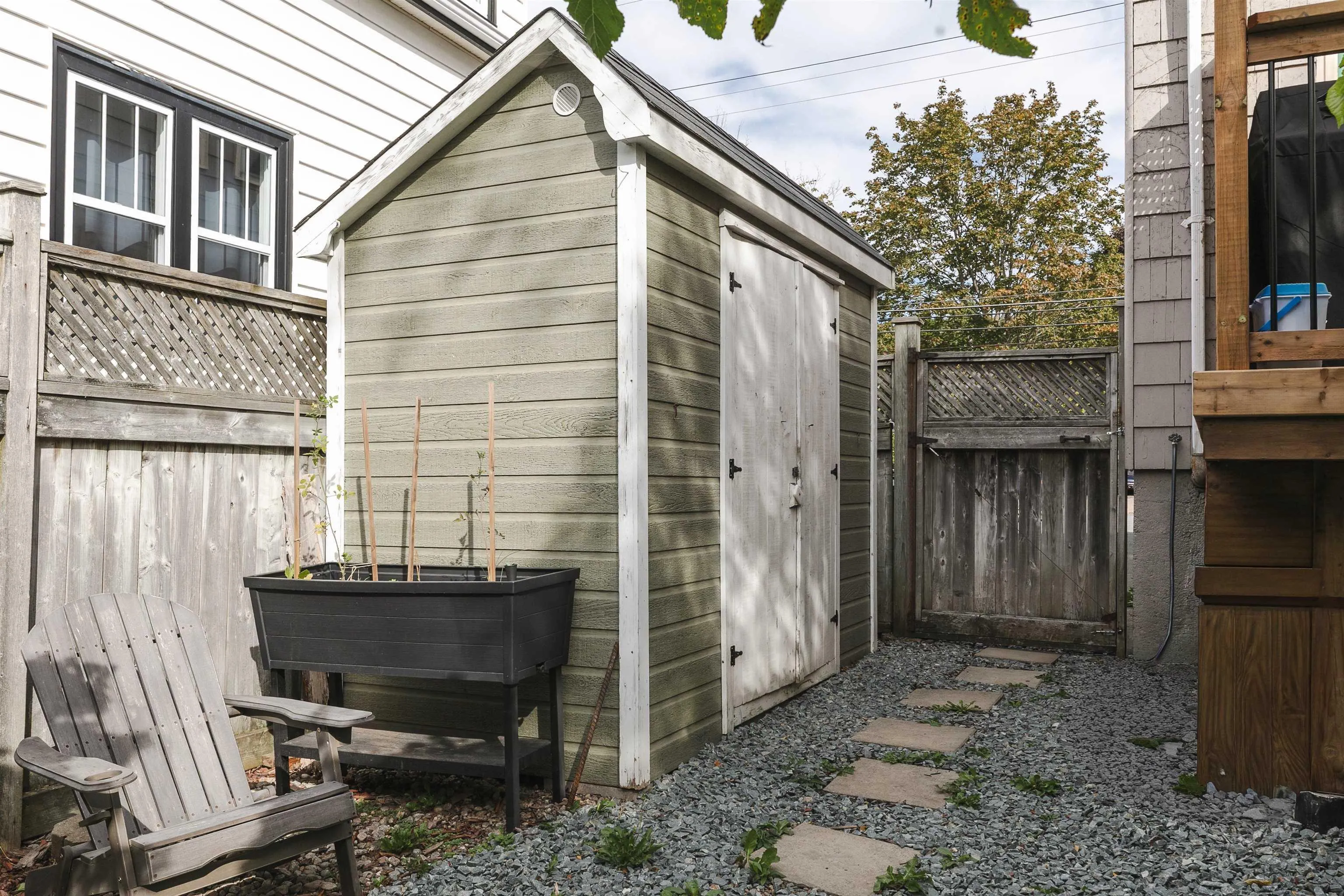 328 Portland Street, Dartmouth, NS B2Y 1K6, 3 Bedrooms Bedrooms, ,1 BathroomBathrooms,Residential,For Sale,Portland,202524153