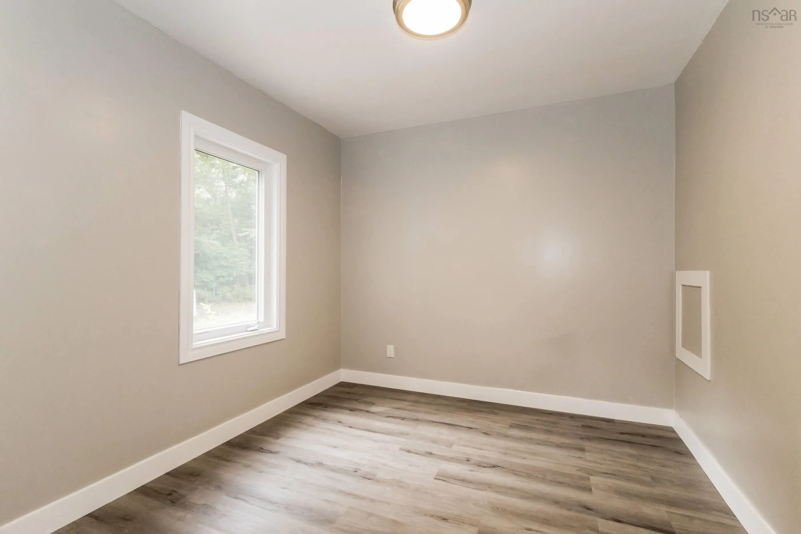 1417 Park Road, Kingston, NS B0P 1R0, 2 Bedrooms Bedrooms, ,1 BathroomBathrooms,Residential,For Sale,Park,202522861