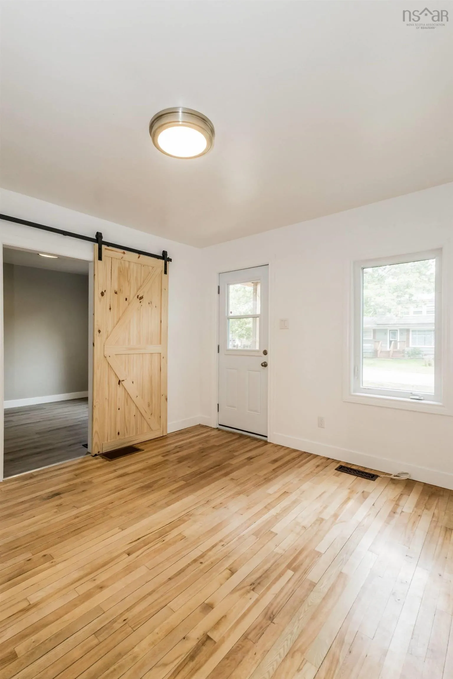 1417 Park Road, Kingston, NS B0P 1R0, 2 Bedrooms Bedrooms, ,1 BathroomBathrooms,Residential,For Sale,Park,202522861