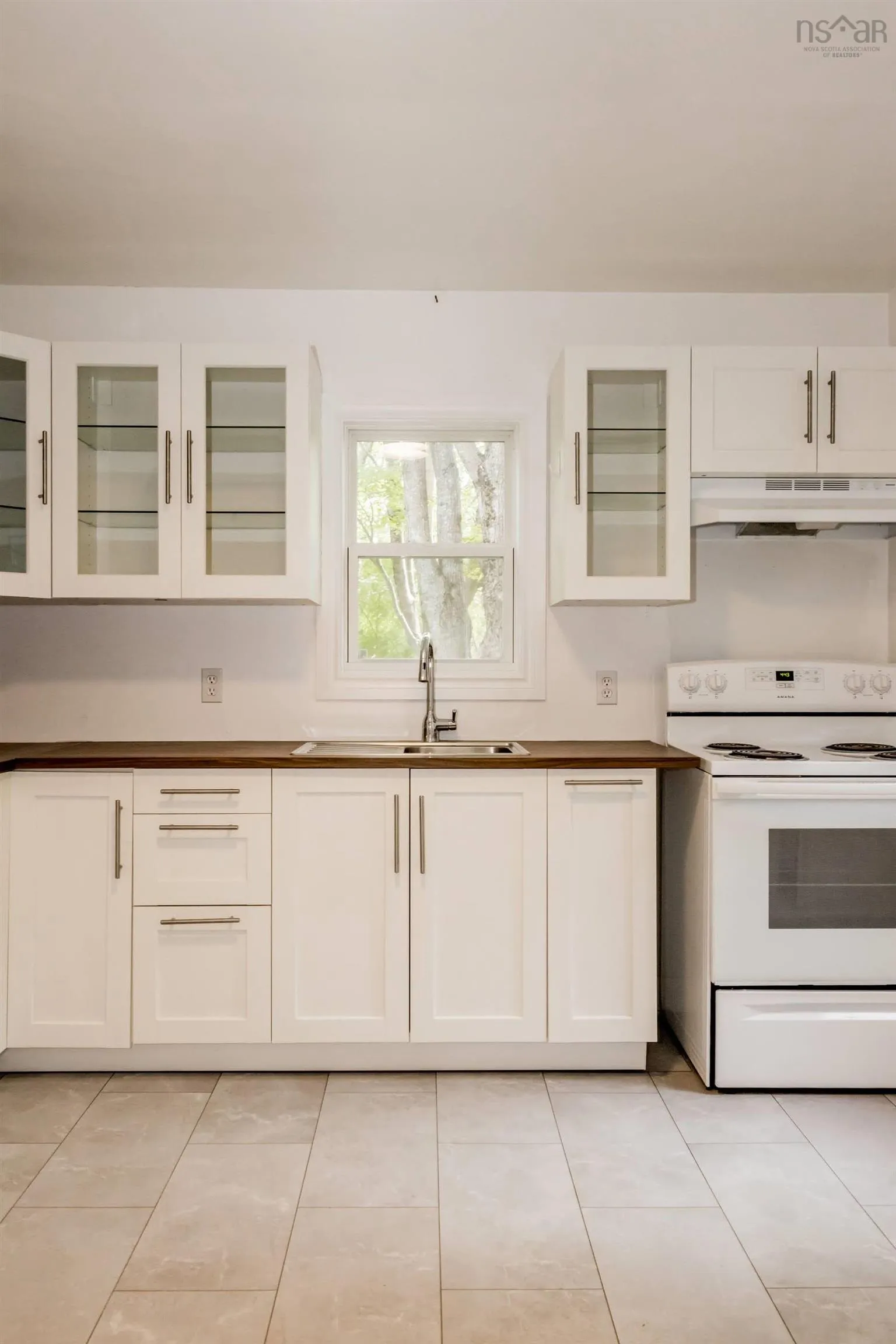 1417 Park Road, Kingston, NS B0P 1R0, 2 Bedrooms Bedrooms, ,1 BathroomBathrooms,Residential,For Sale,Park,202522861