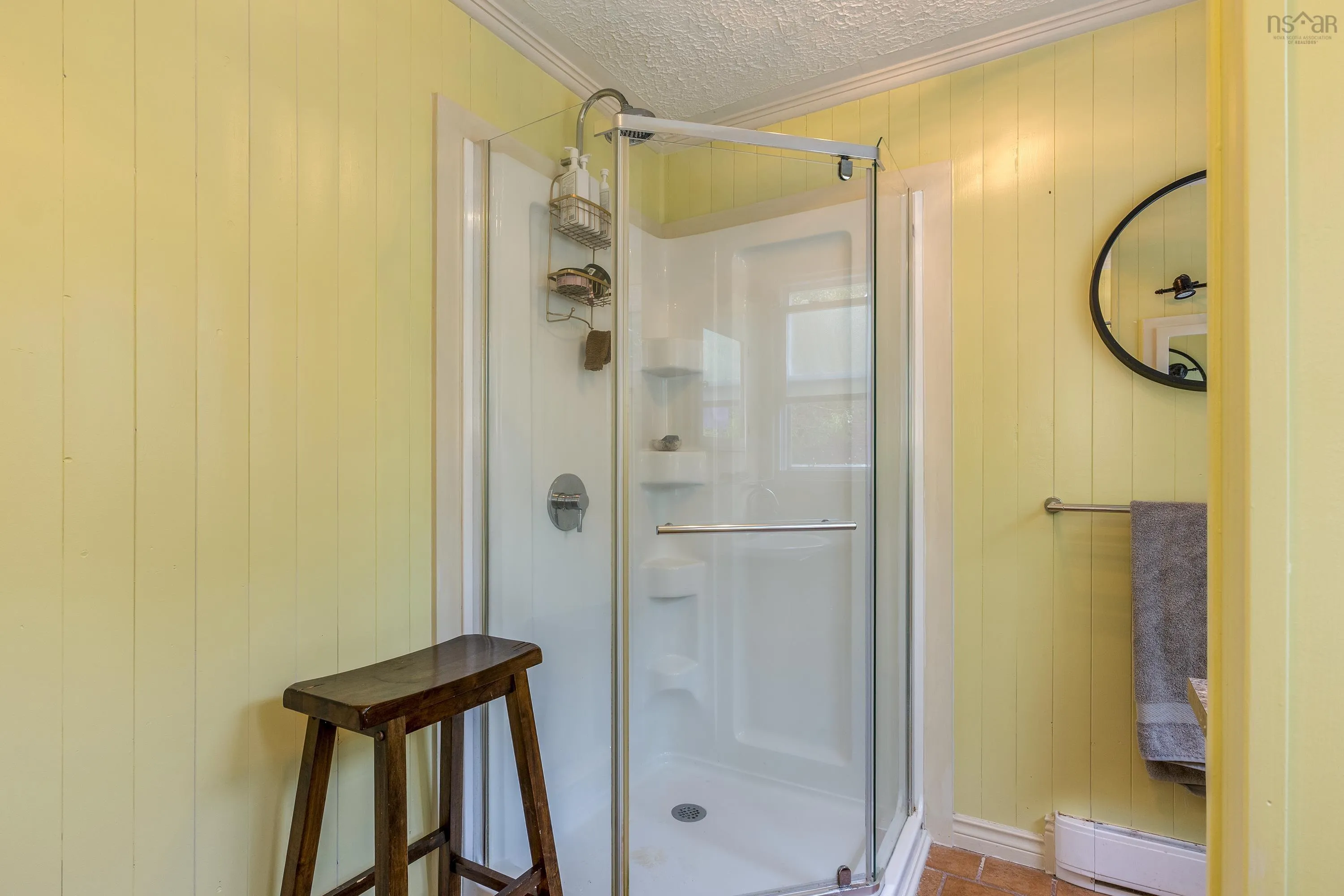 1555 Highway 2, Milford, NS B0N 1Y0, 4 Bedrooms Bedrooms, ,3 BathroomsBathrooms,Residential,For Sale,Highway 2,202522315
