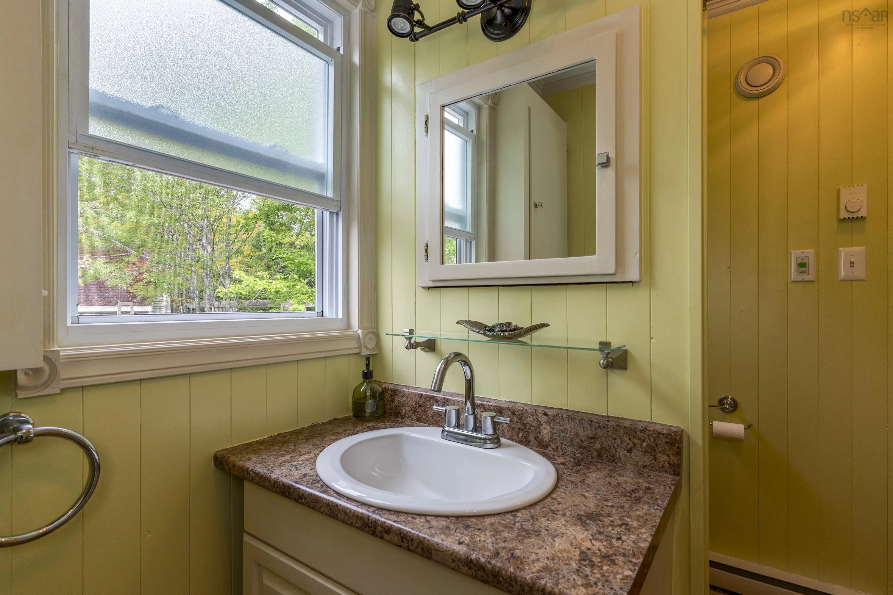 1555 Highway 2, Milford, NS B0N 1Y0, 4 Bedrooms Bedrooms, ,3 BathroomsBathrooms,Residential,For Sale,Highway 2,202522315