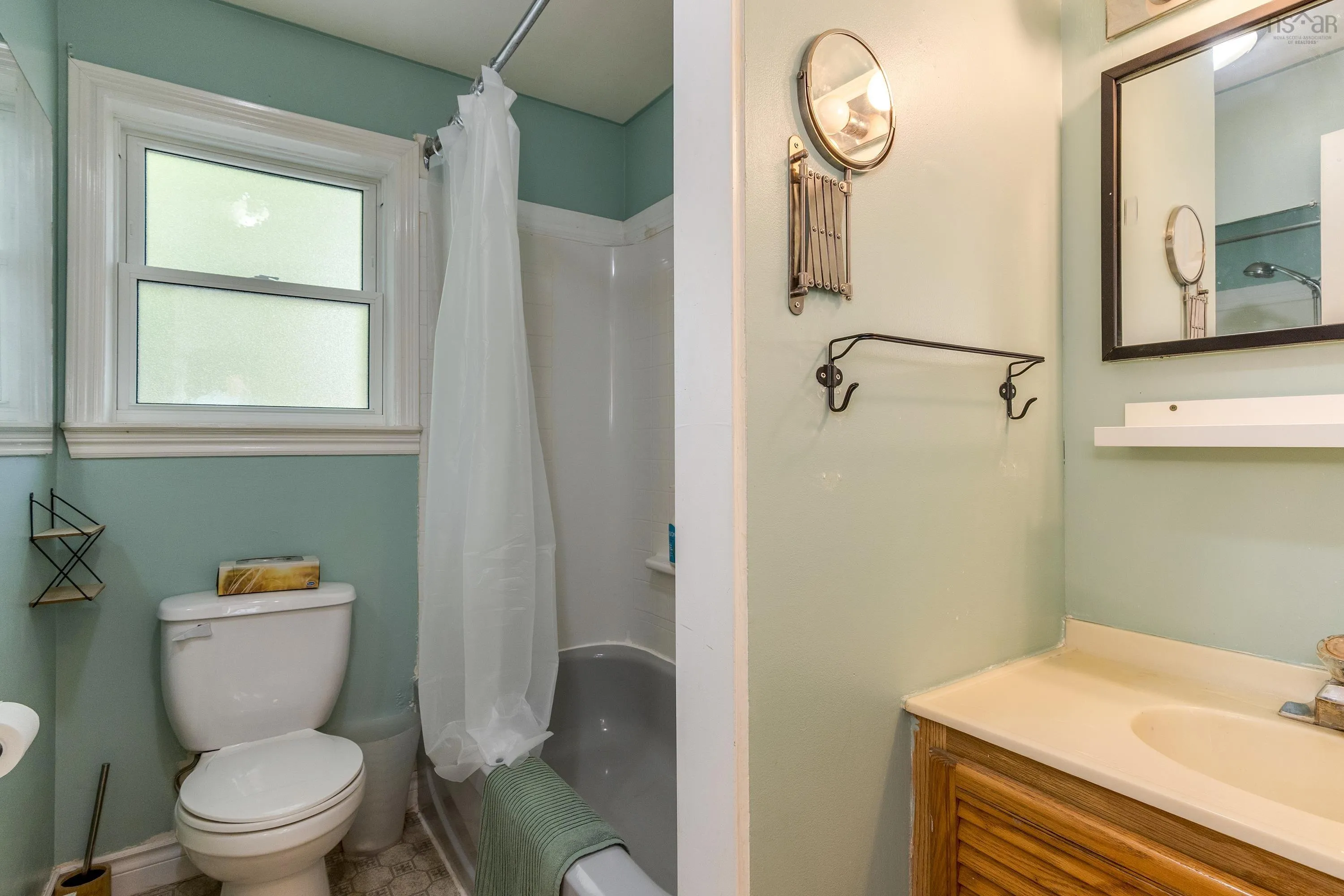 1555 Highway 2, Milford, NS B0N 1Y0, 4 Bedrooms Bedrooms, ,3 BathroomsBathrooms,Residential,For Sale,Highway 2,202522315