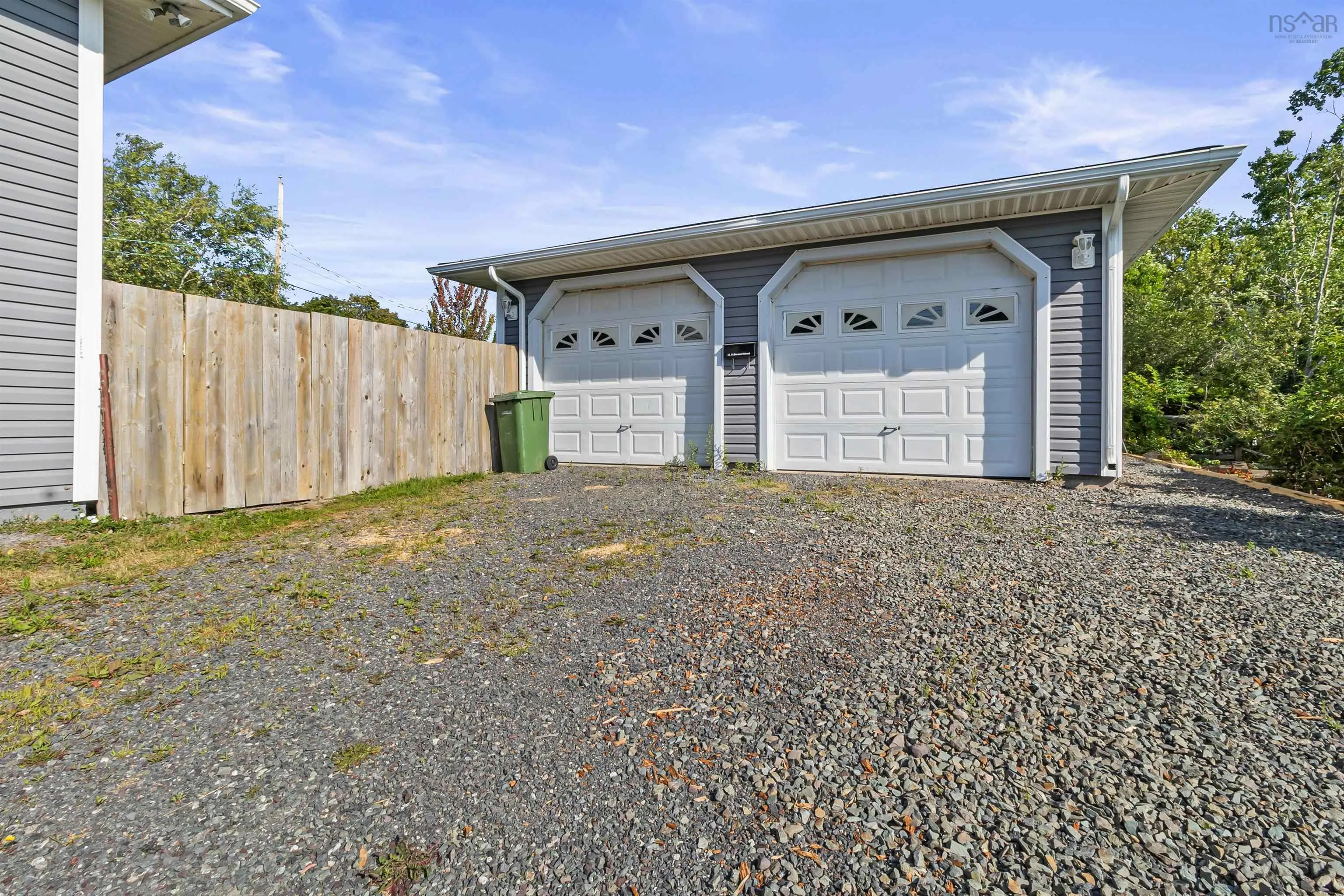 44 St Bernard Street, Stellarton, NS B0K 1S0, 4 Bedrooms Bedrooms, ,2 BathroomsBathrooms,Residential,For Sale,St Bernard,202519281