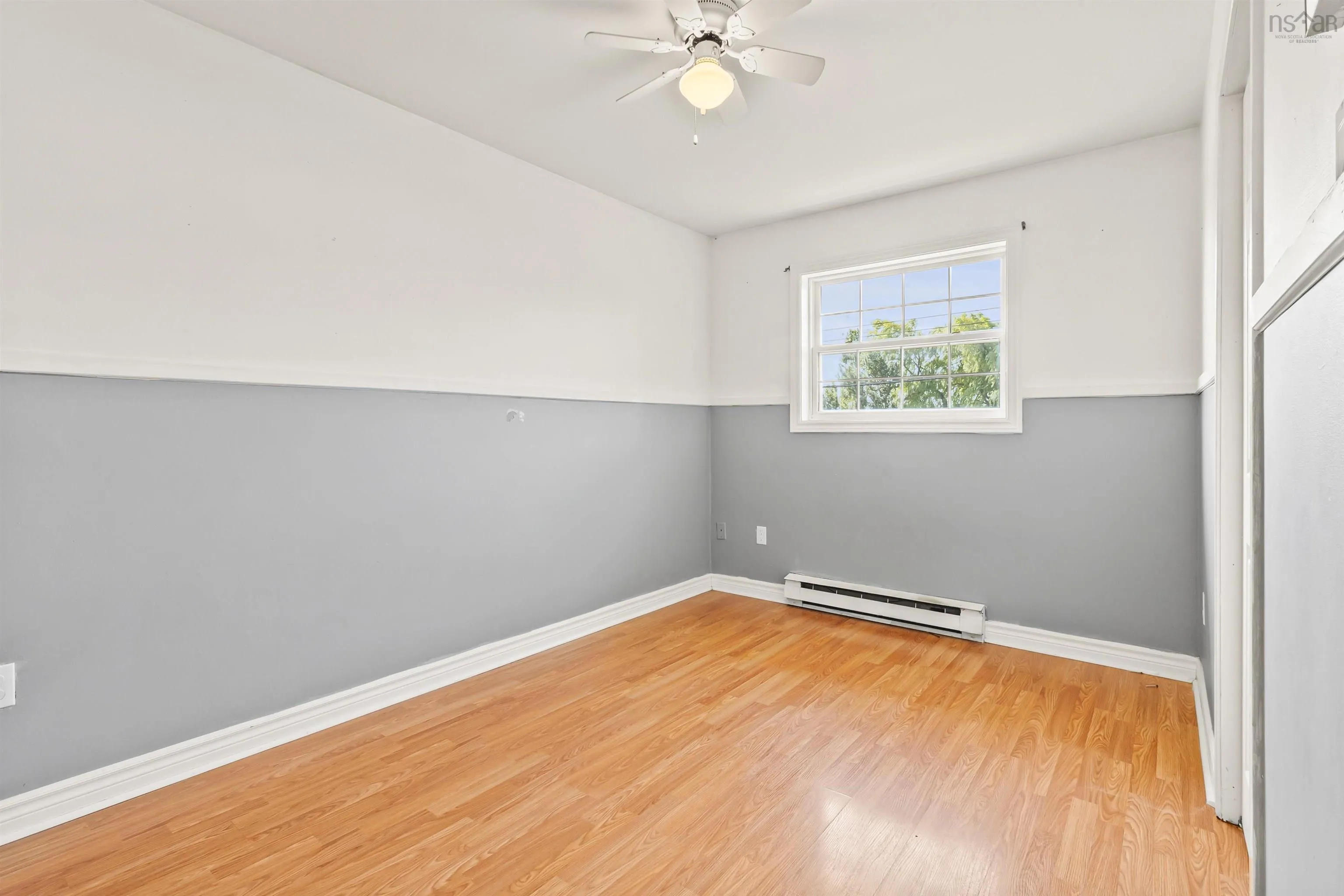 44 St Bernard Street, Stellarton, NS B0K 1S0, 4 Bedrooms Bedrooms, ,2 BathroomsBathrooms,Residential,For Sale,St Bernard,202519281