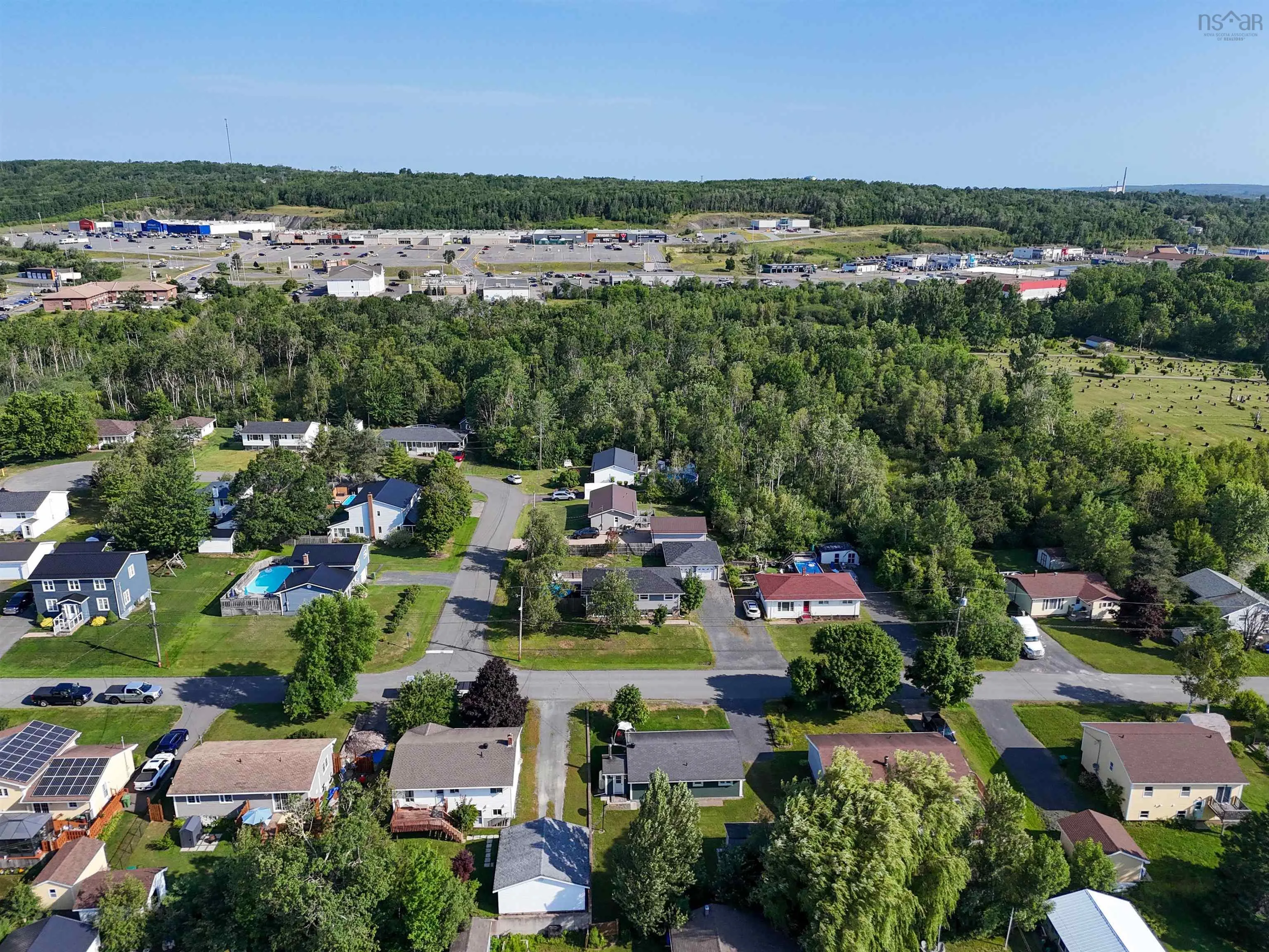 44 St Bernard Street, Stellarton, NS B0K 1S0, 4 Bedrooms Bedrooms, ,2 BathroomsBathrooms,Residential,For Sale,St Bernard,202519281